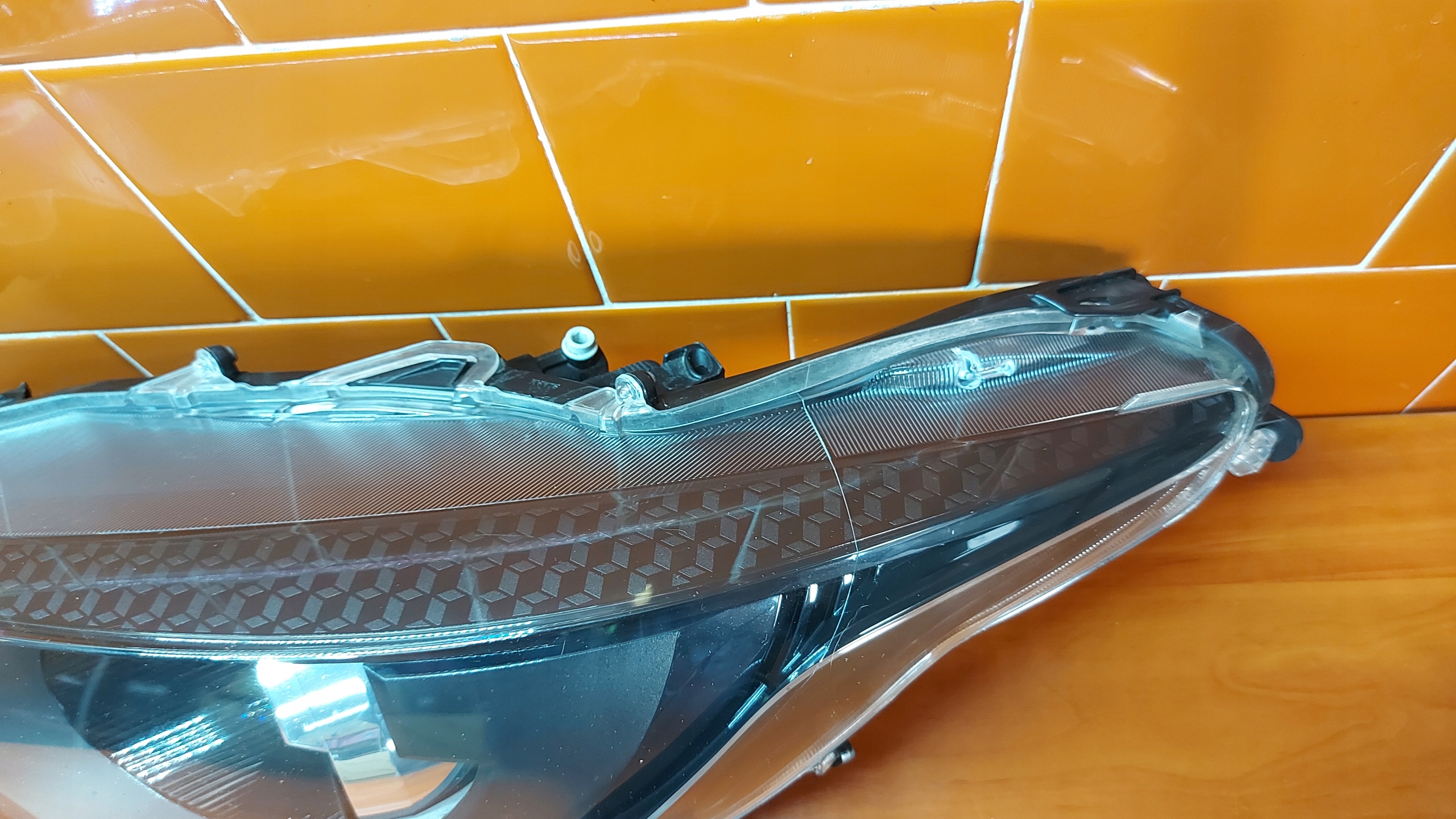 REFLEKTOR light left left front front TOYOTA YARIS IV 20
