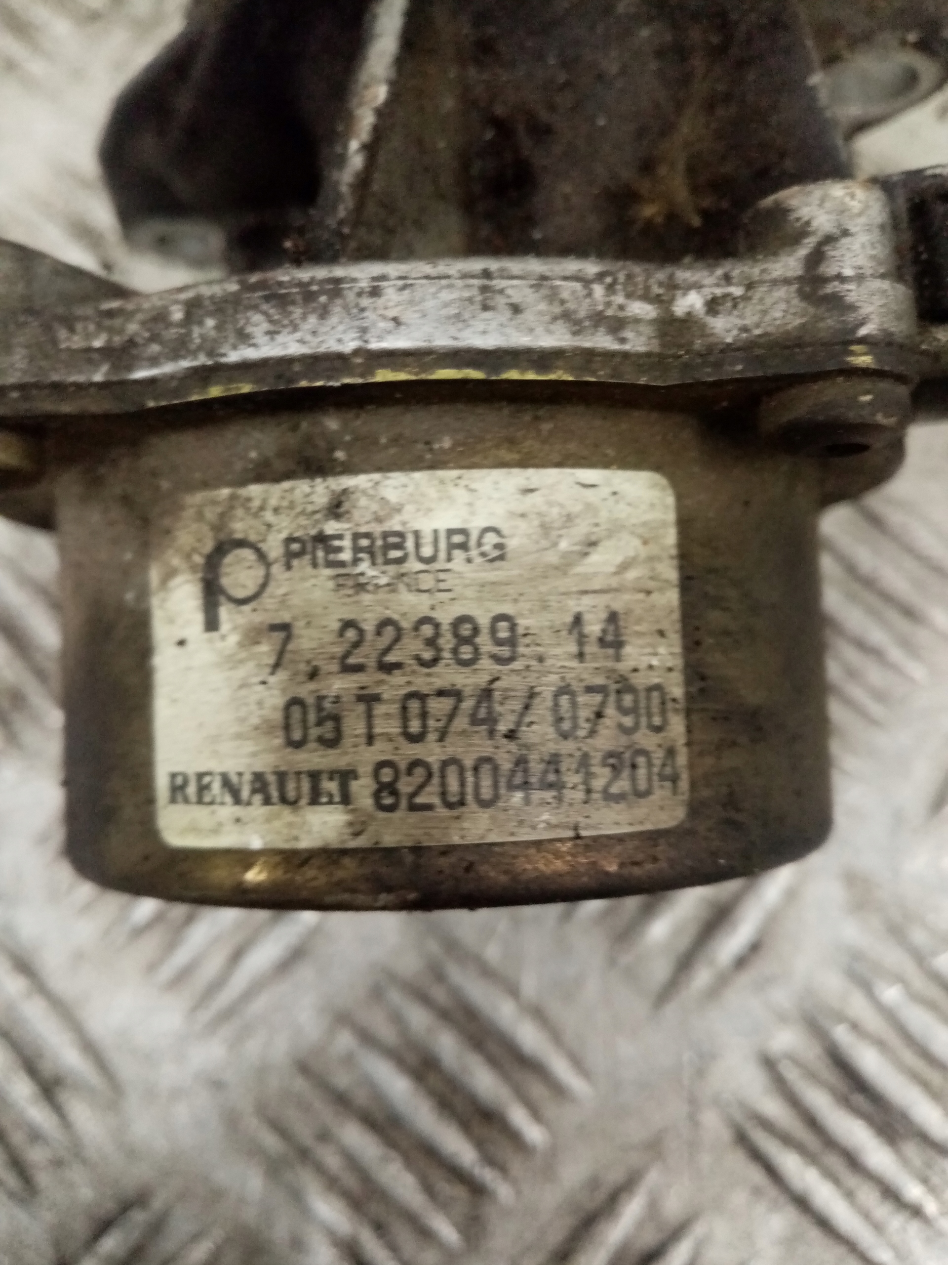 Pompa VACUM VAKUM RENAULT SCENIC 2 1.5 DCI 8200441204