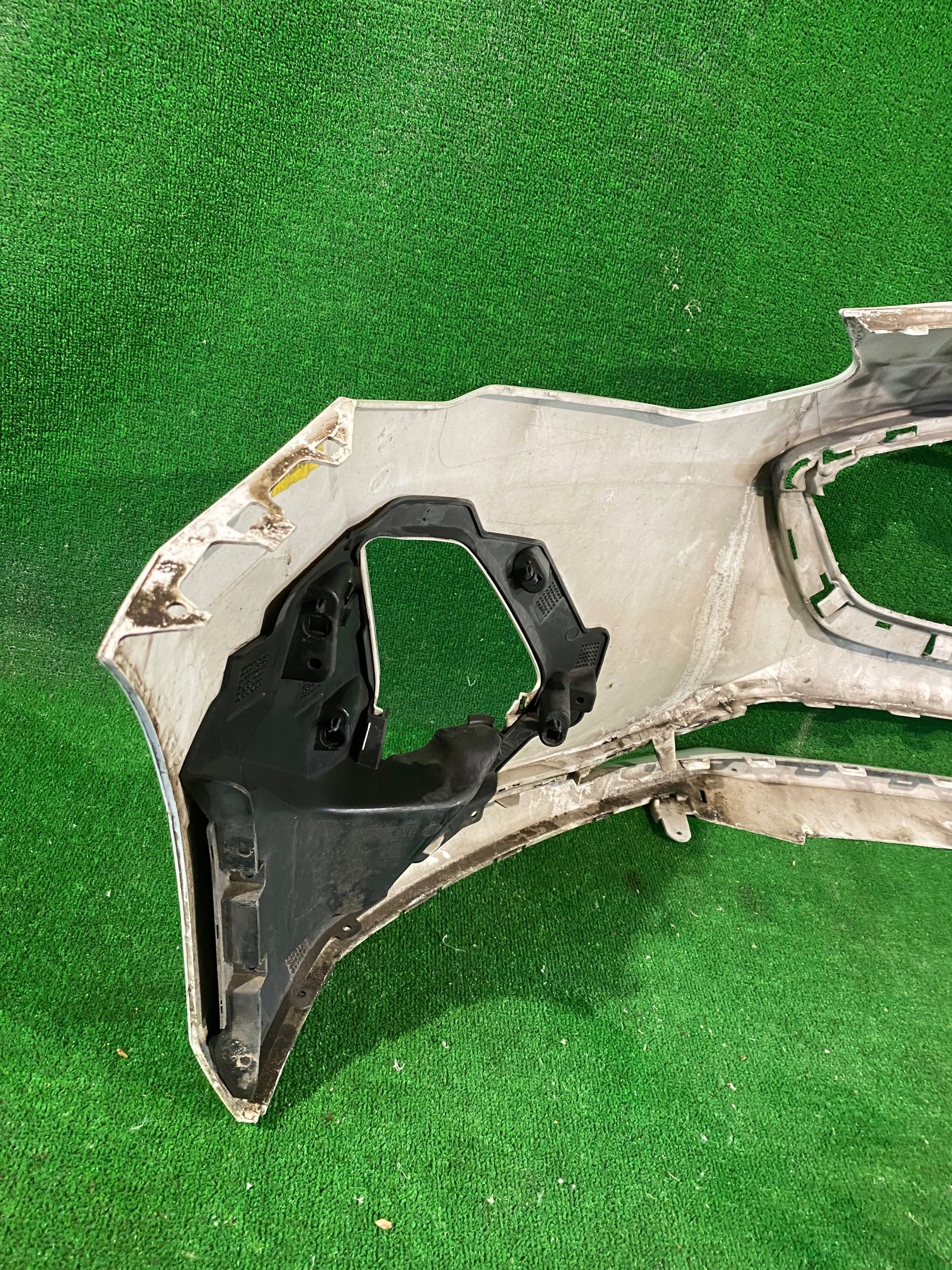 Frontstoßstange vorne FORD FOCUS IV MK4 18
