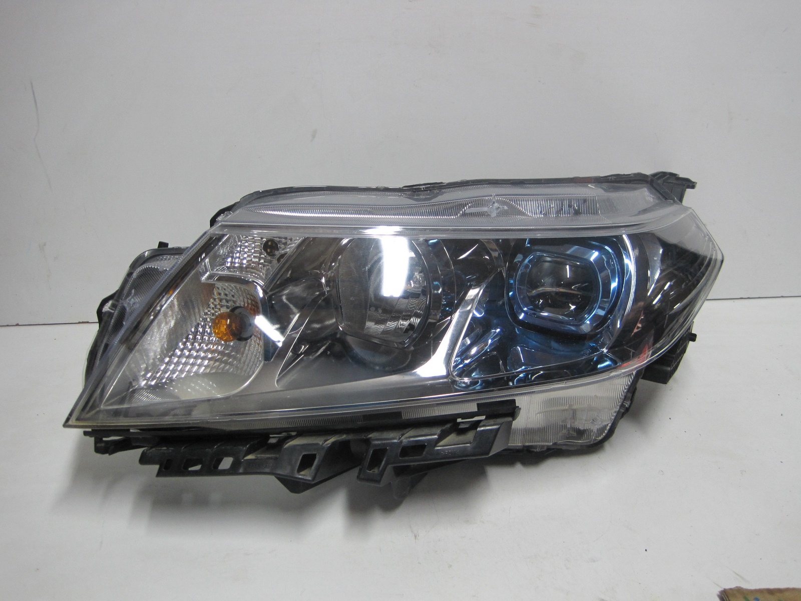 light XENON SUZUKI VITARA 19R right
