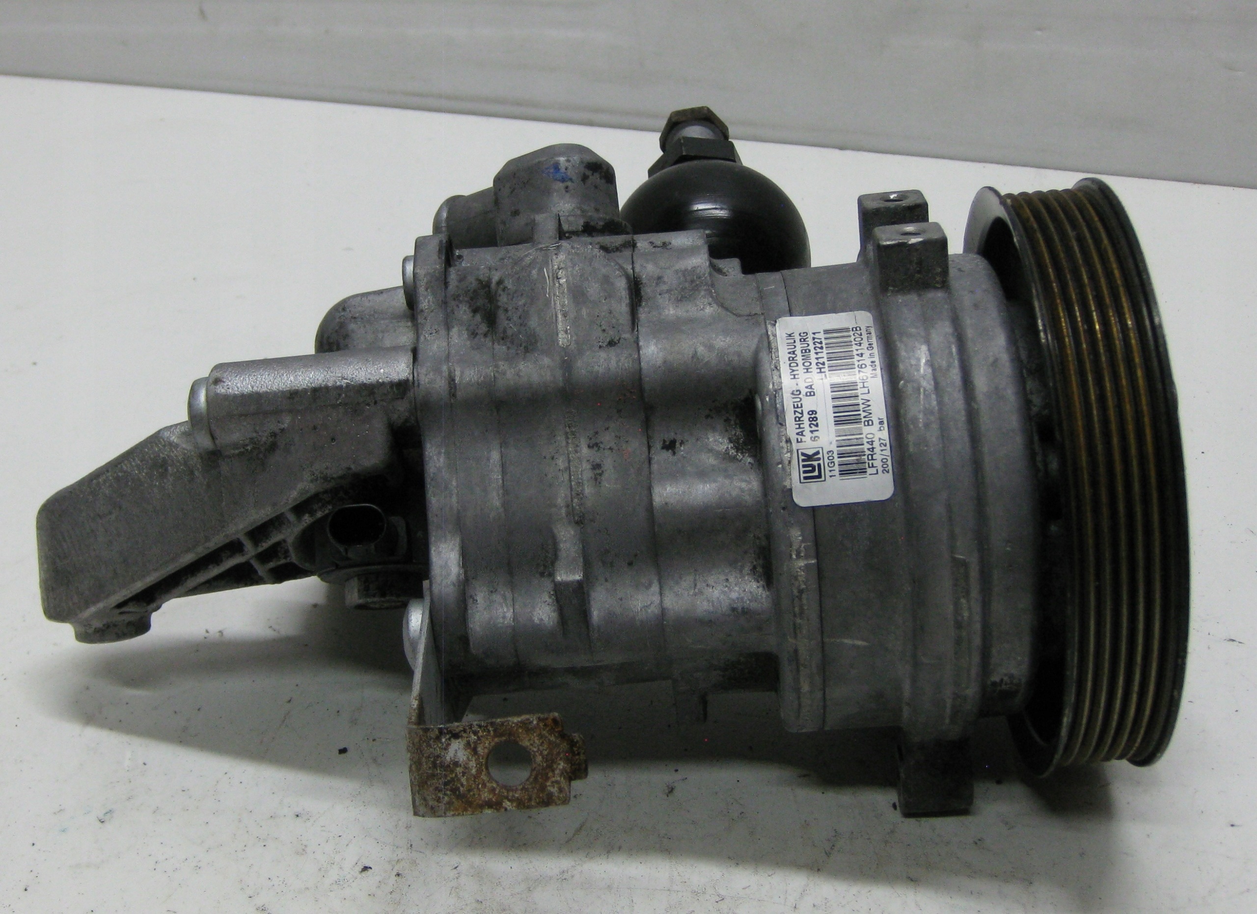 BMW 5 E60 E61 3.0 Pompa idraulica SERVOSTERZO LH2112271