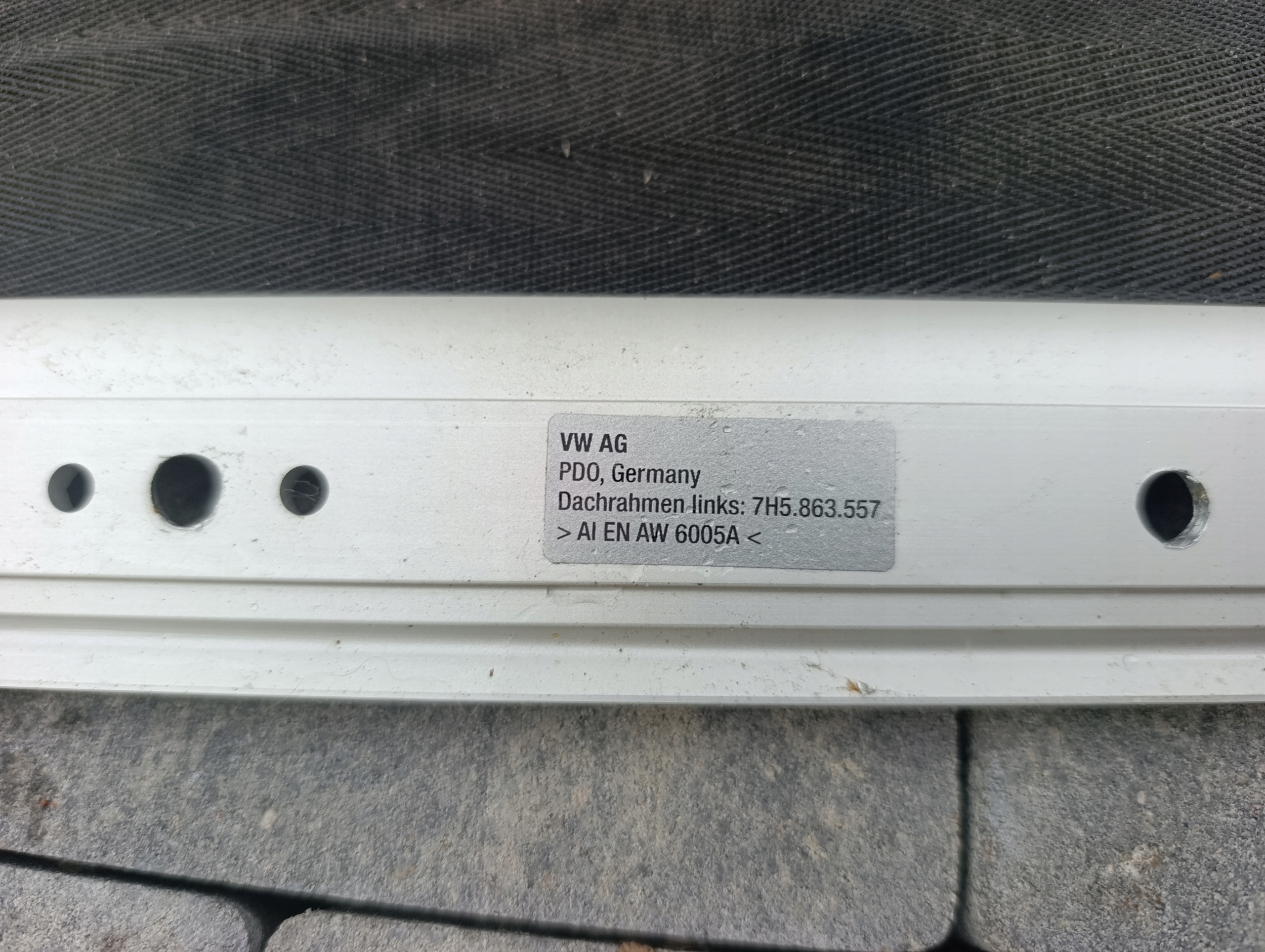 net passenger compartment for podsufitke VW T5 Multivan 7H5863557 7H5867689