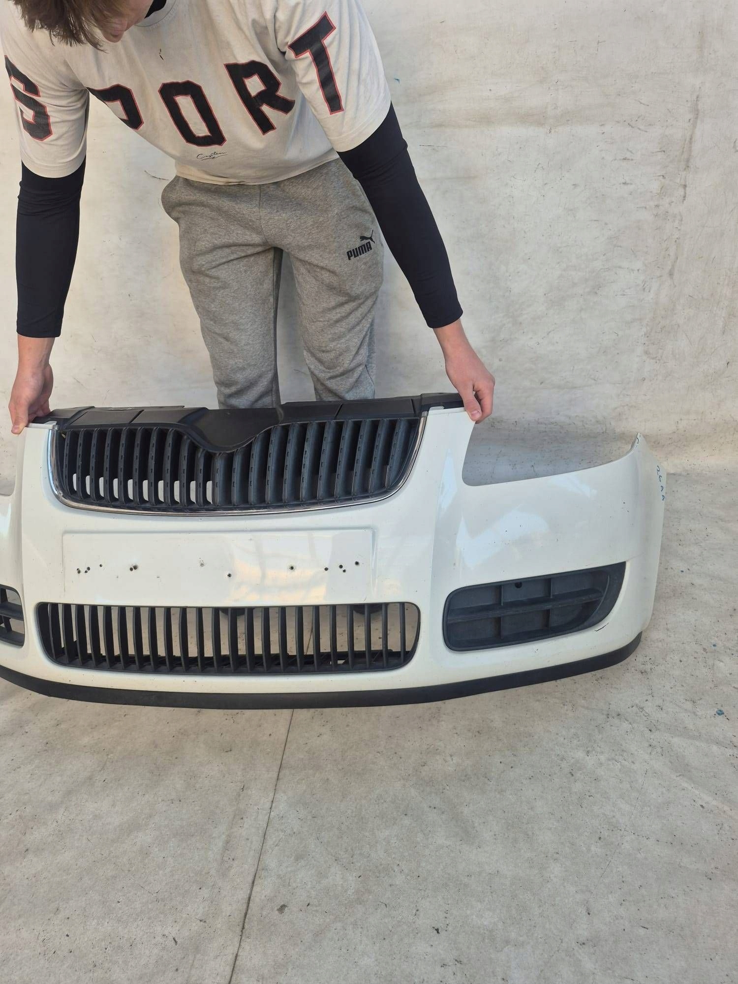 SKODA FABIA II 5J0 07- bumper front front 5J0807221