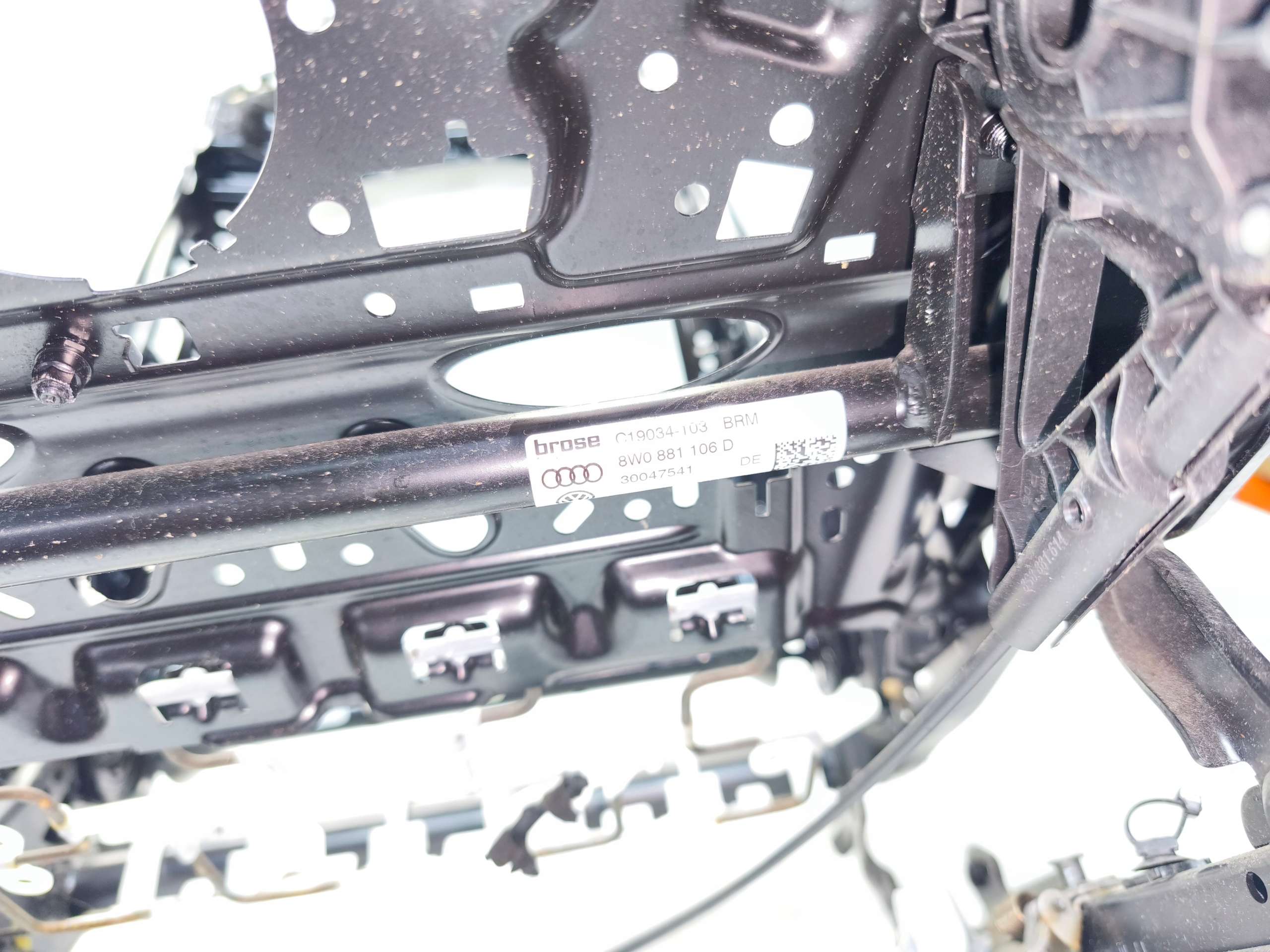 Support Siège Droite AUDI A4 B9 A5 8W 8W0881046M 8W0881106D