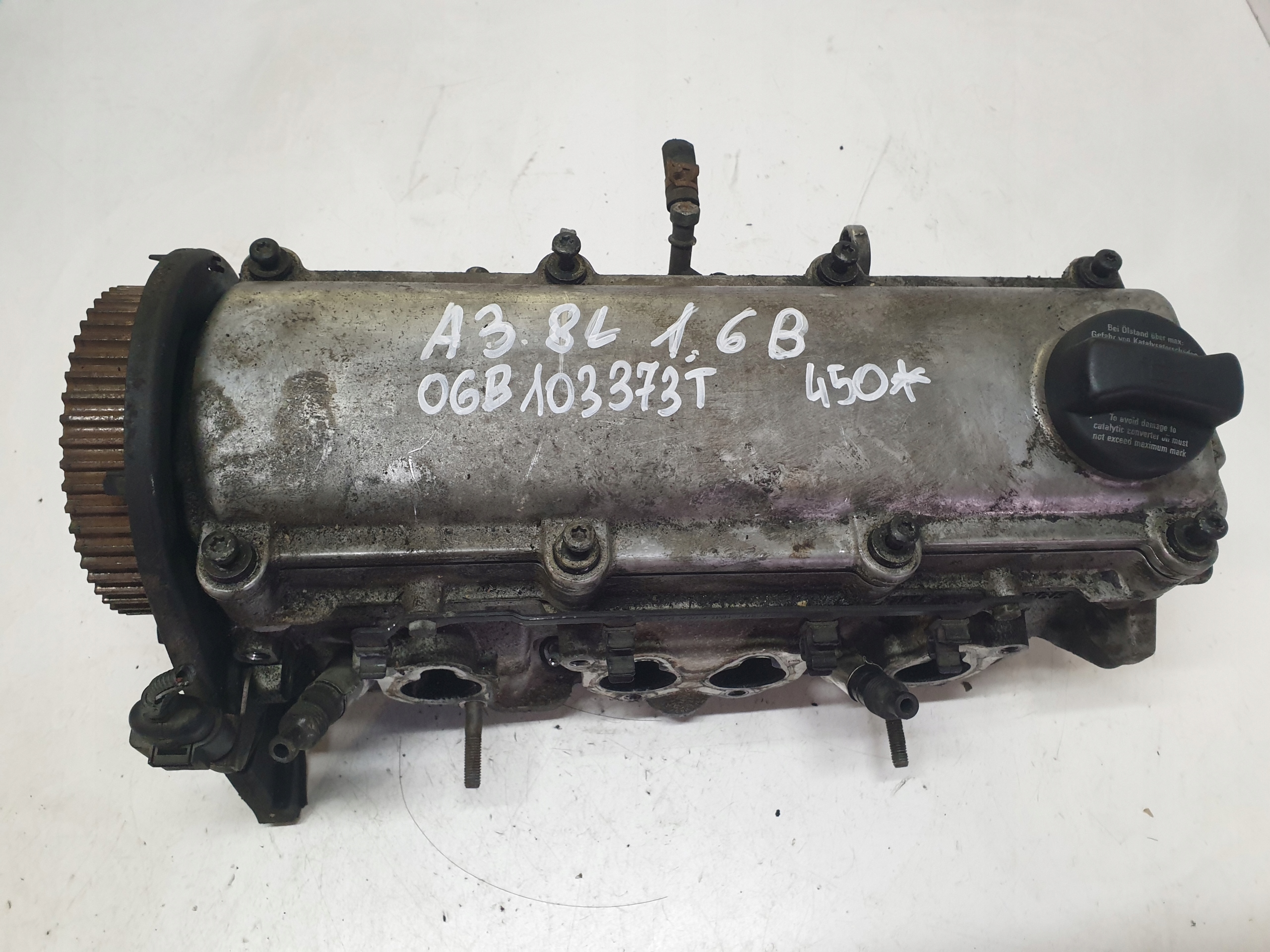 GŁOWICA SILNIKA AUDI A3 8L 1.6 BENZYNA 06B103373T