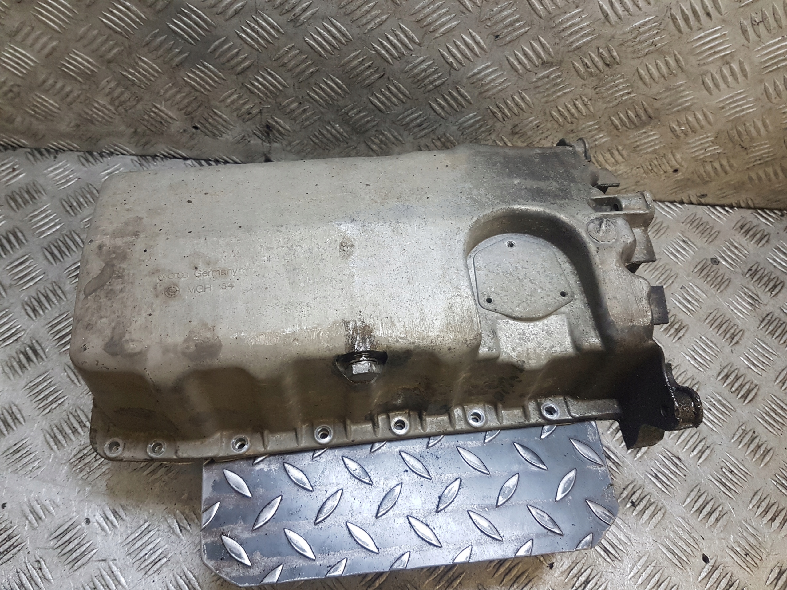 Ölwanne SEAT TOLEDO 2 038103603N