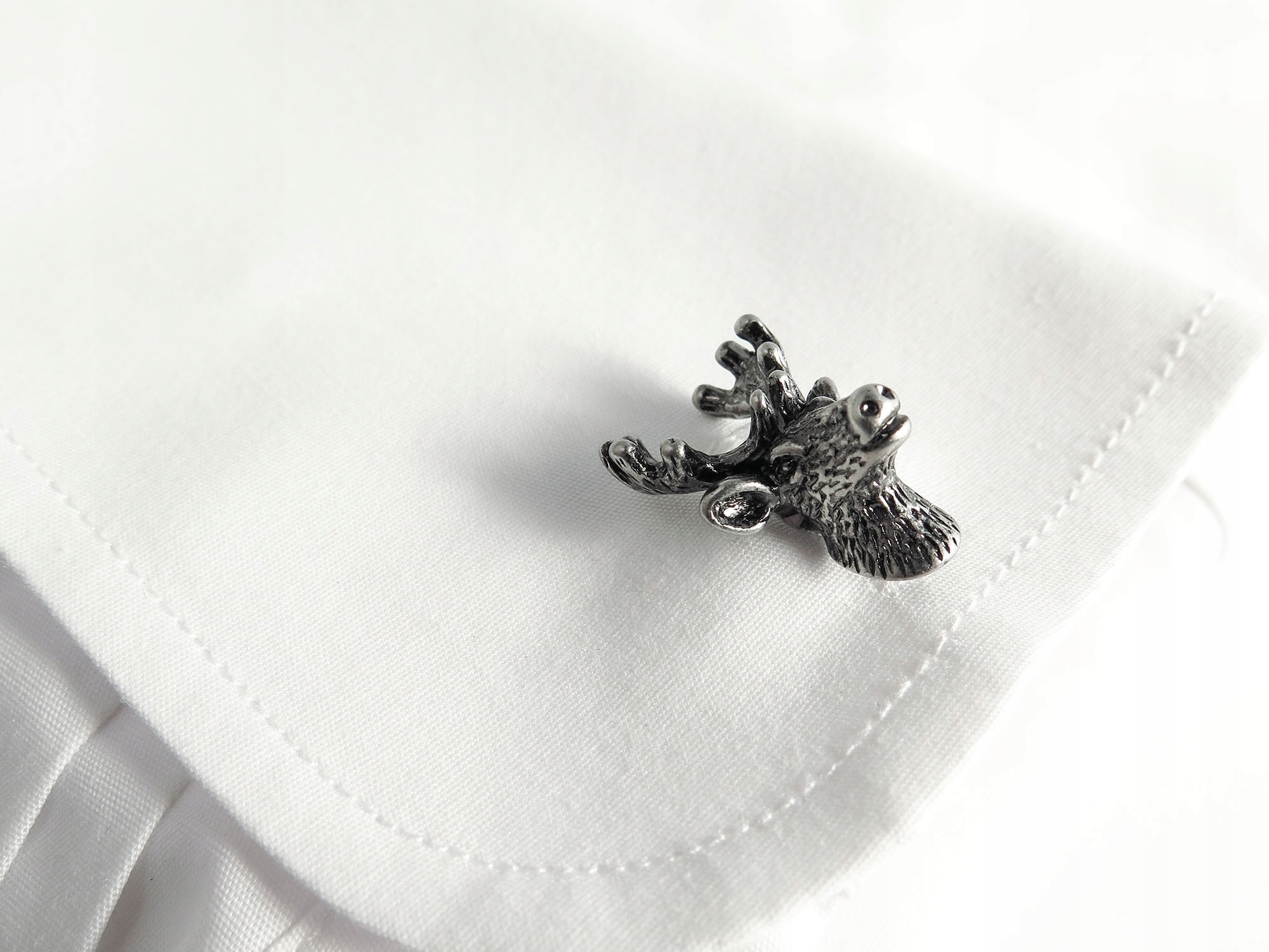 Spinki do mankietów koszuli - głowa jelenia U218 Rodzaj spinki do mankietów