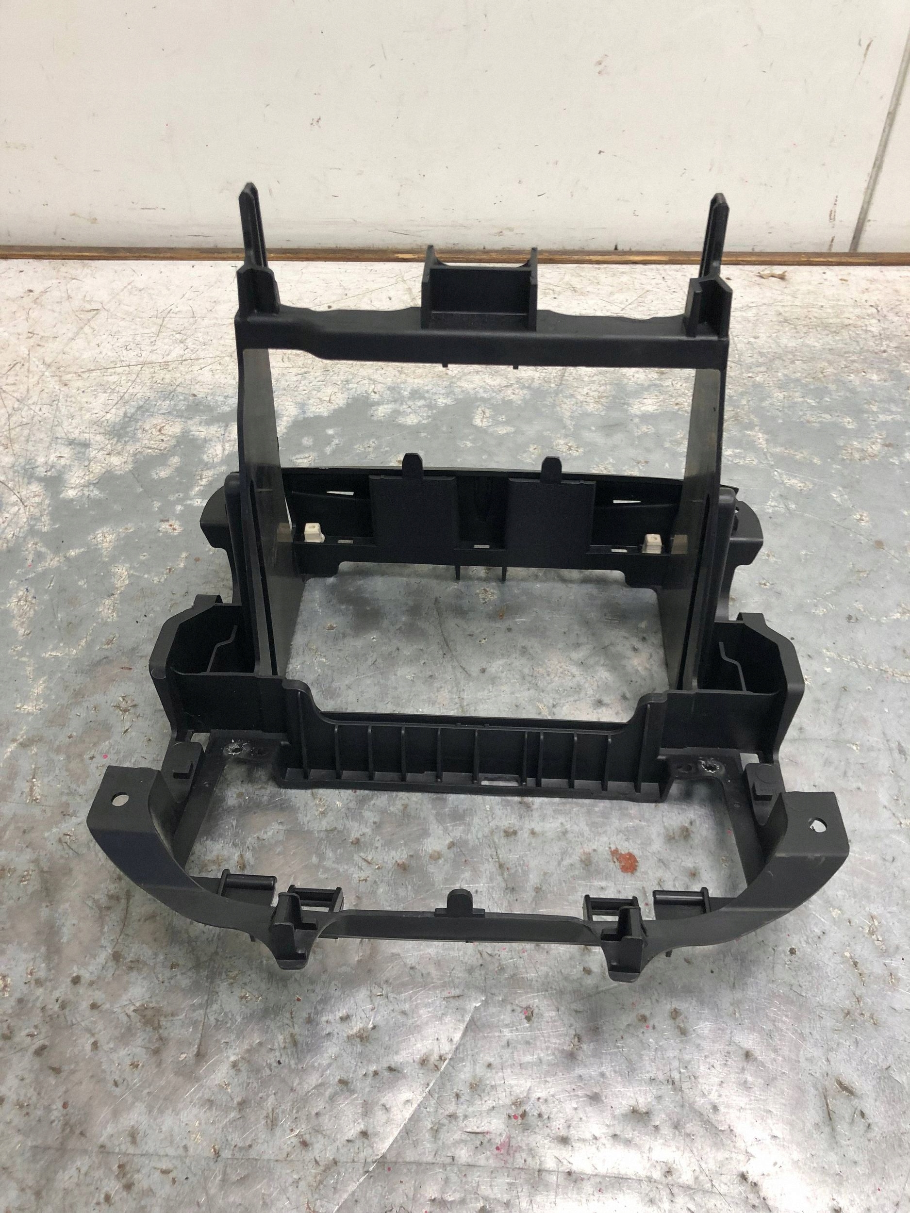 frame support holder RADIA RENAULT TRAFIC III 678700458R