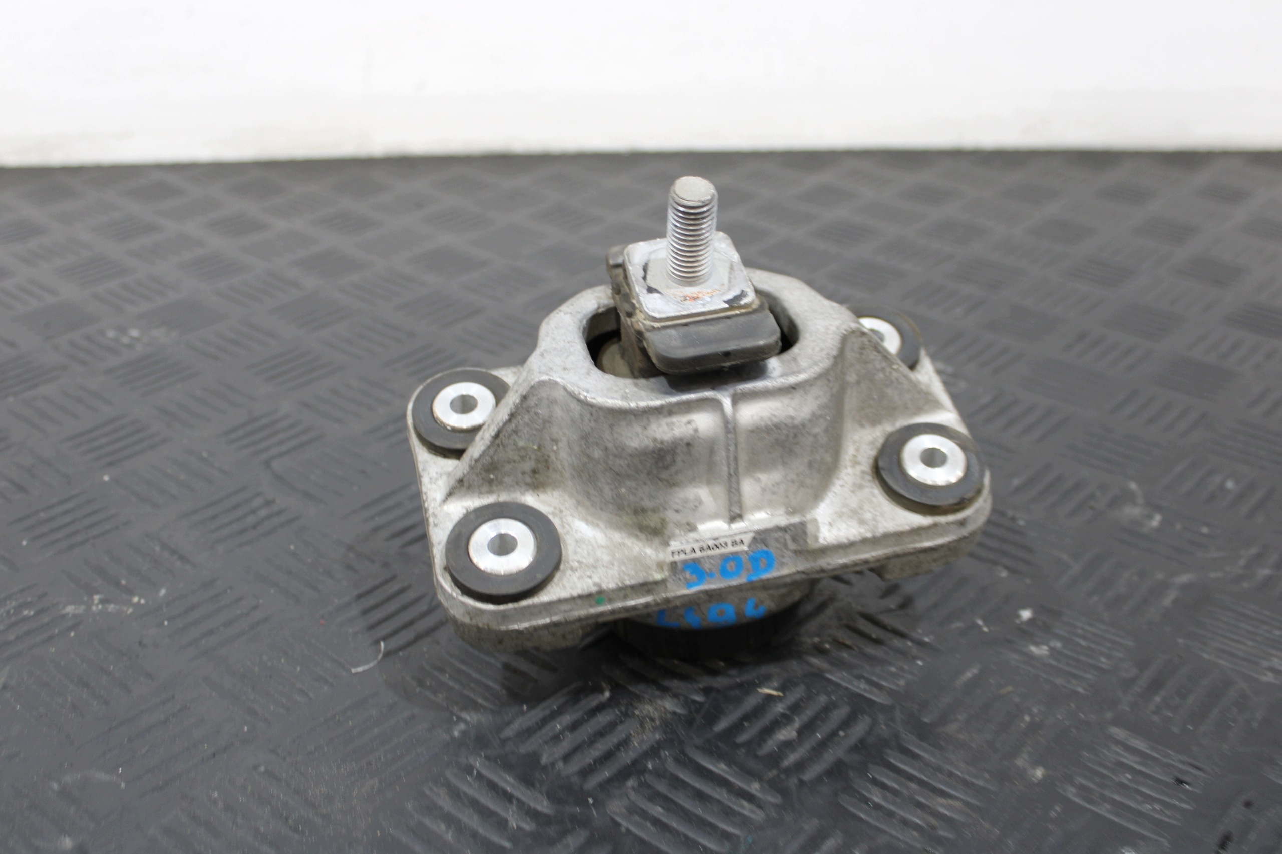 engine mount FPLA-6A003-BA LAND RANGE ROVER SPORT II 2 L494