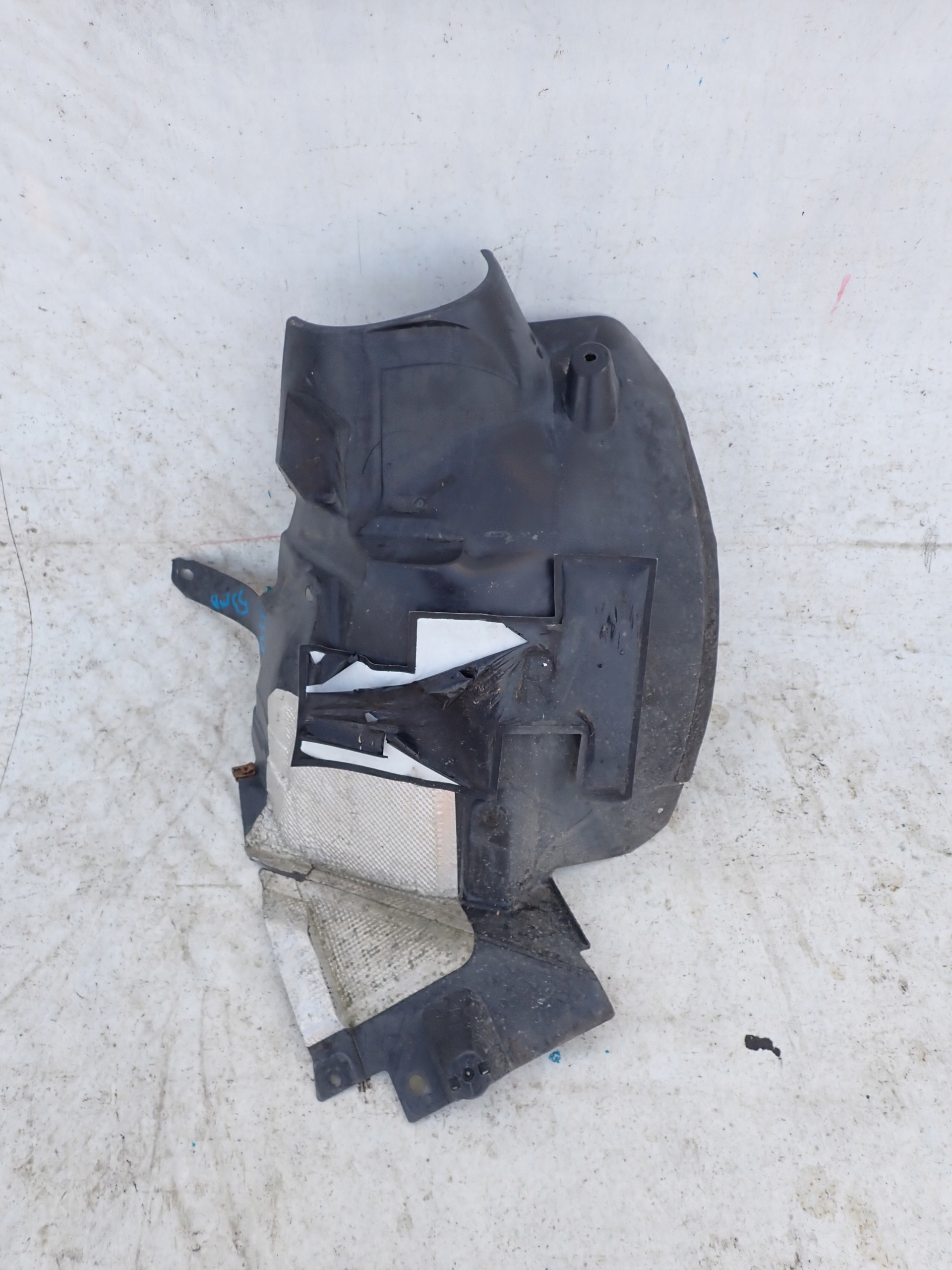 MERCEDES E-KLASA W207 C207 NADKOLE PRAWE PRZÓD