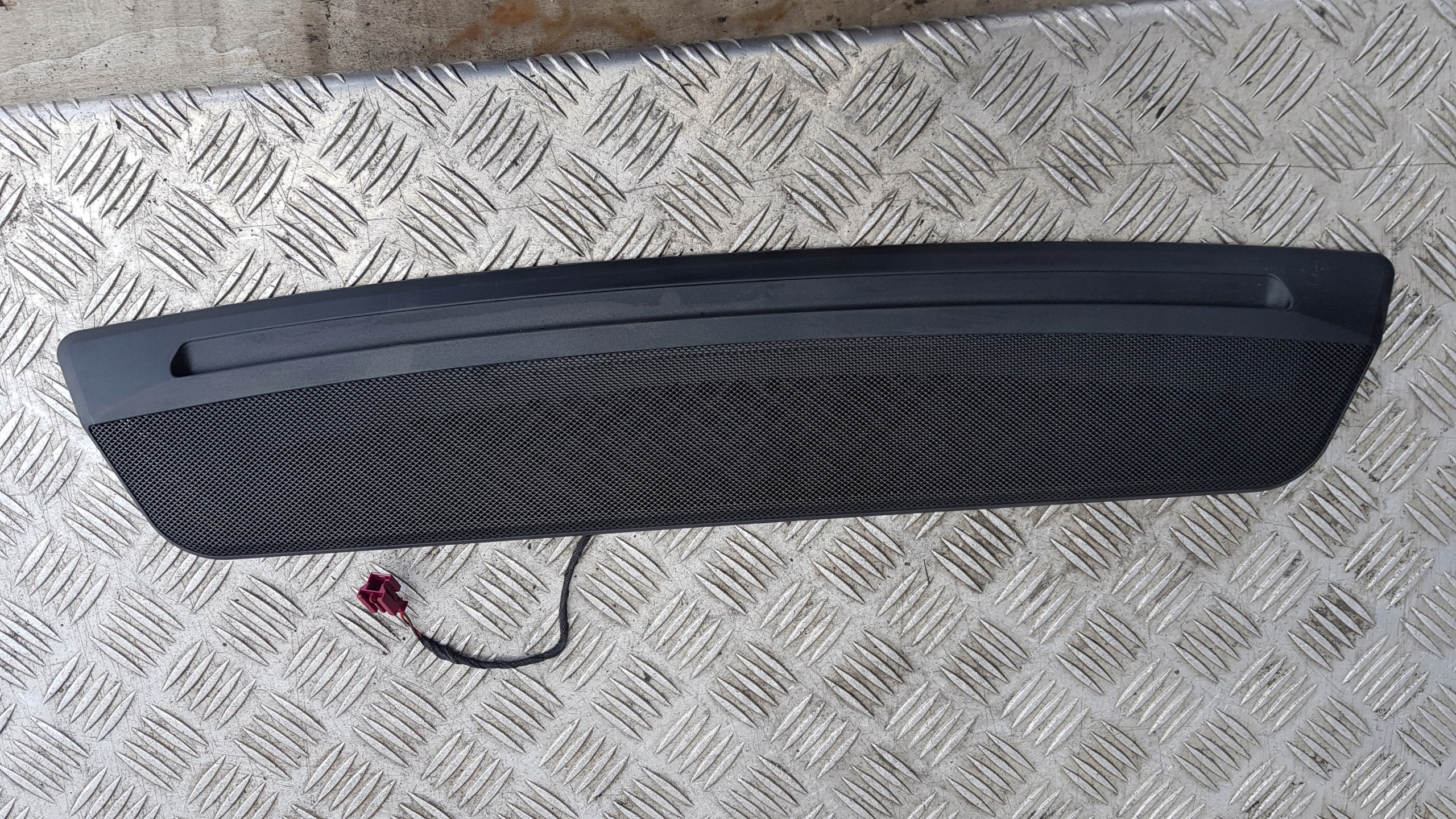 MERCEDES W212 TRZECIE light STOP A2126830130