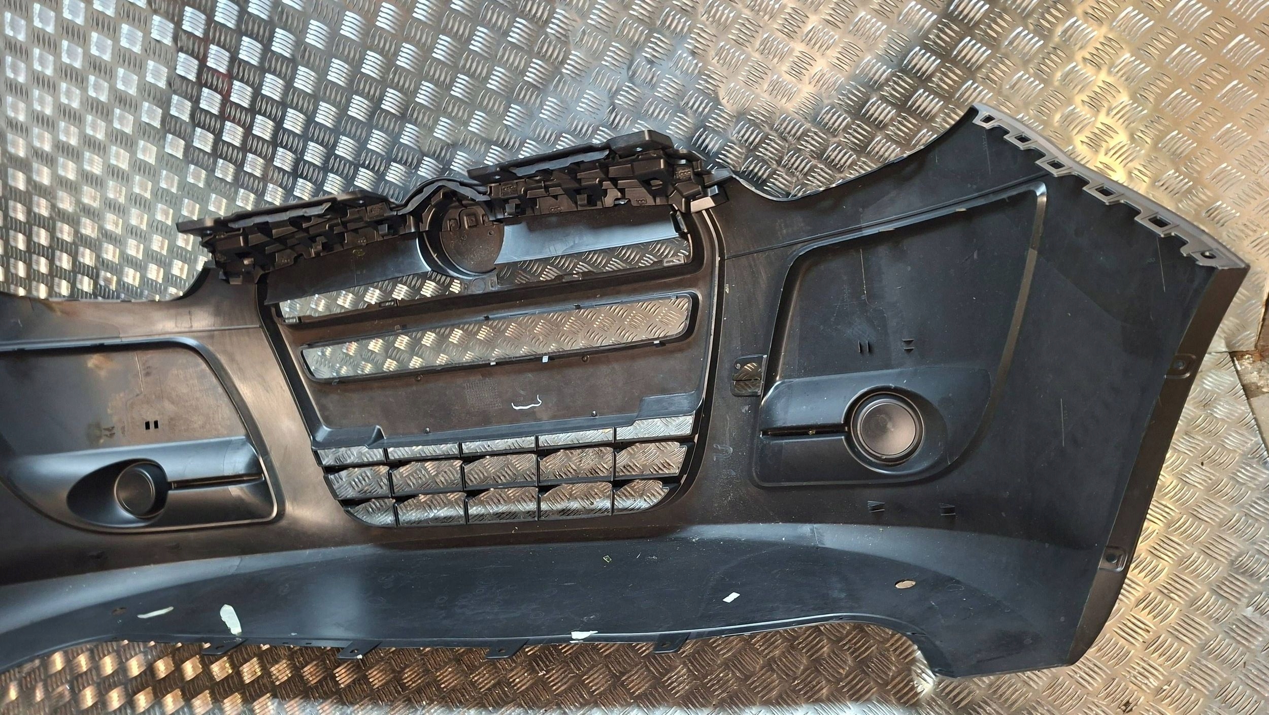 bumper front 735455570 FIAT DOBLO II 2010