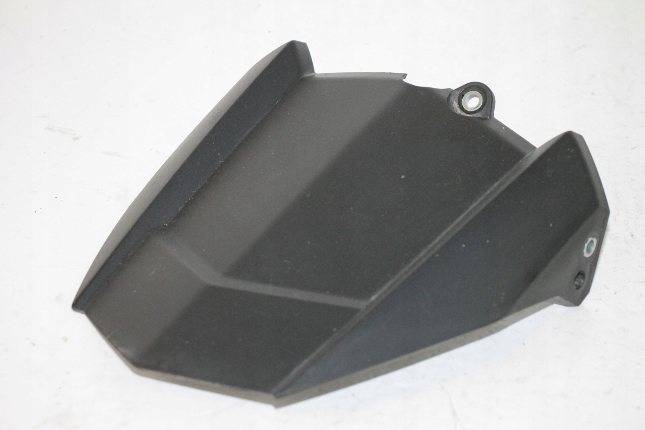 YAMAHA MT09 13-17 BŁOTNIK TYŁ TYLNY