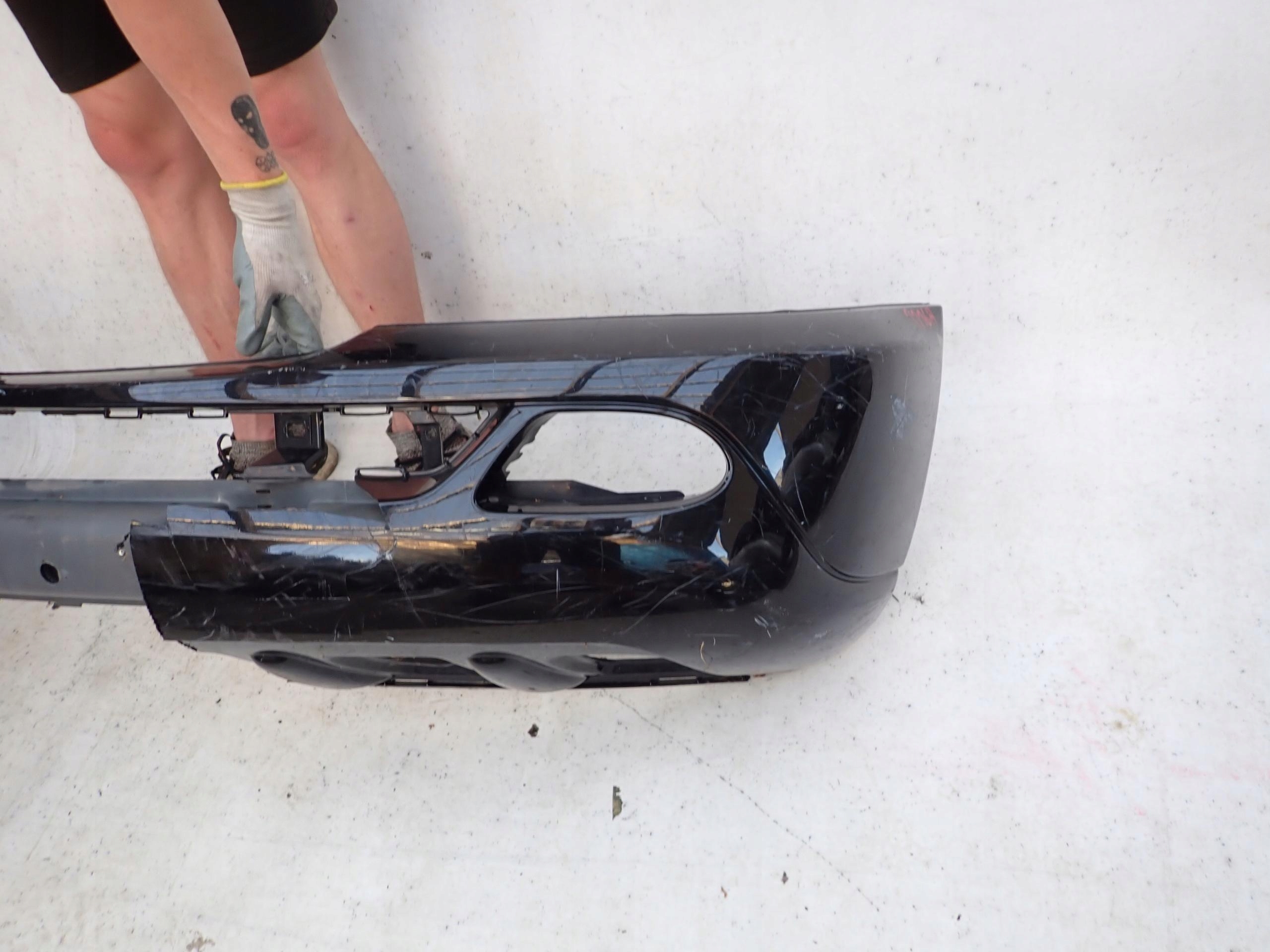 MERCEDES ML W163 LIFT nárazník předek přední PDC