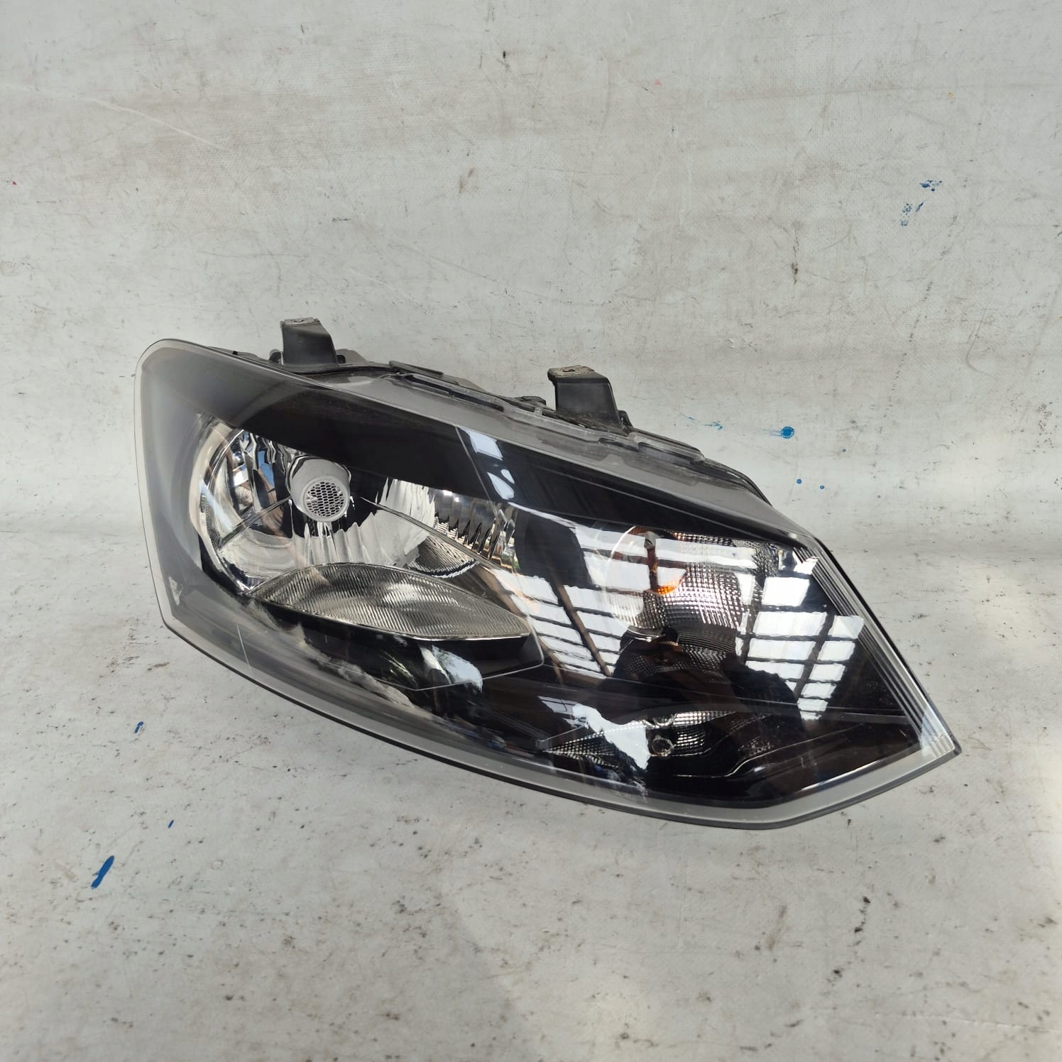 VW POLO V 6R 09- light right front front 6R1941016E
