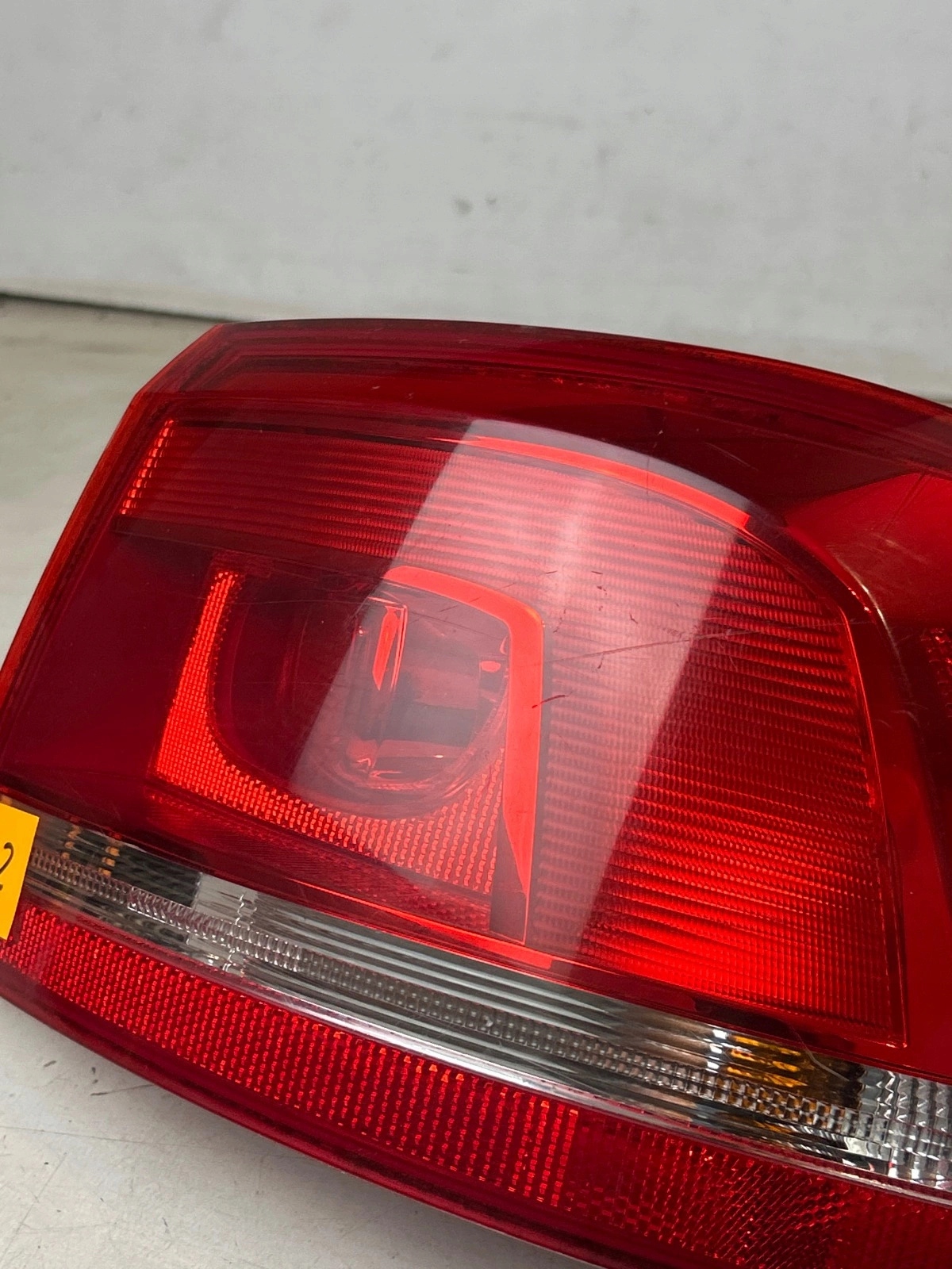 light rear part rear right Volkswagen Passat B7 kombi