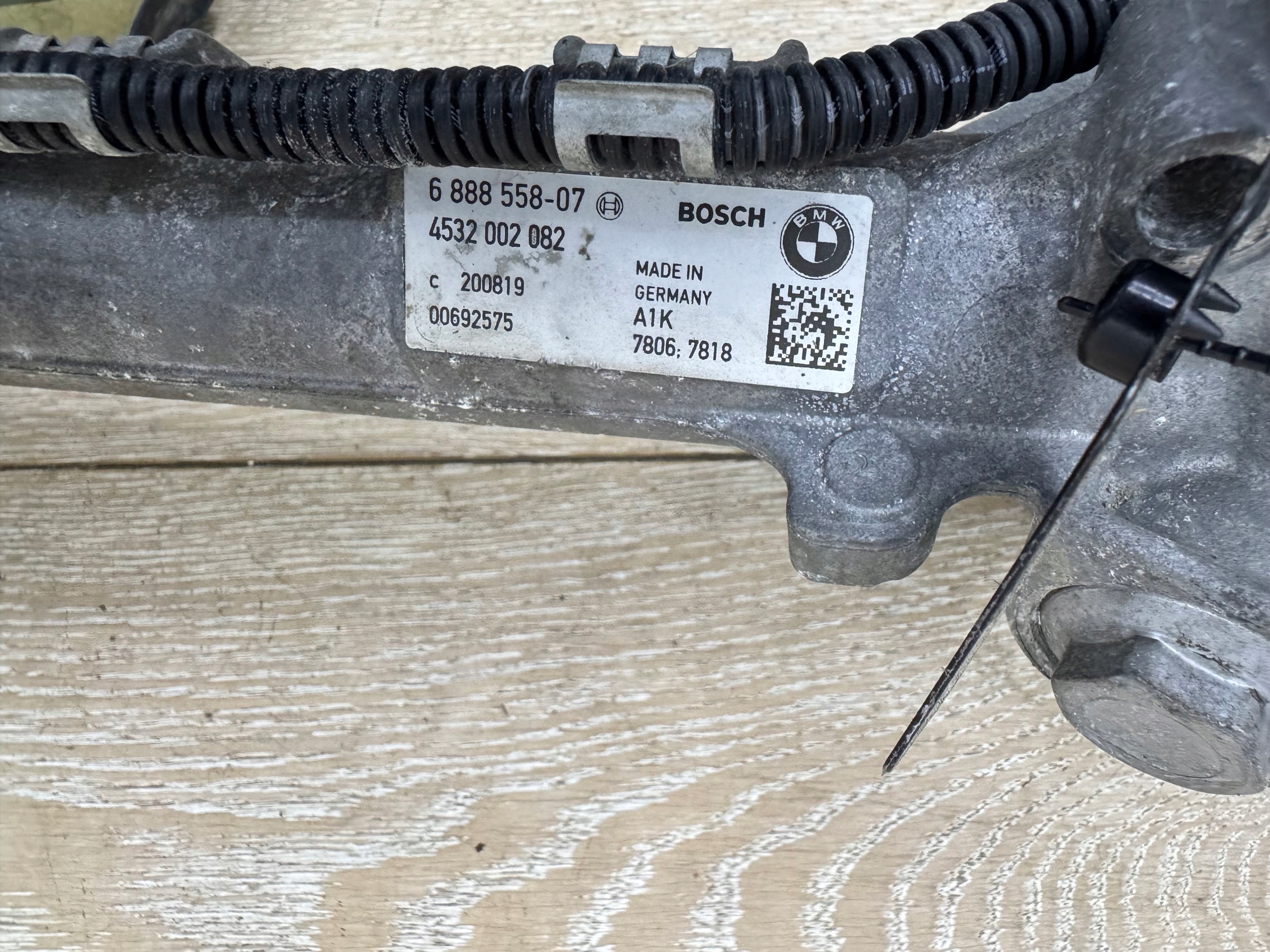 BMW 5 G30 G31 X Drive servo control 6888558