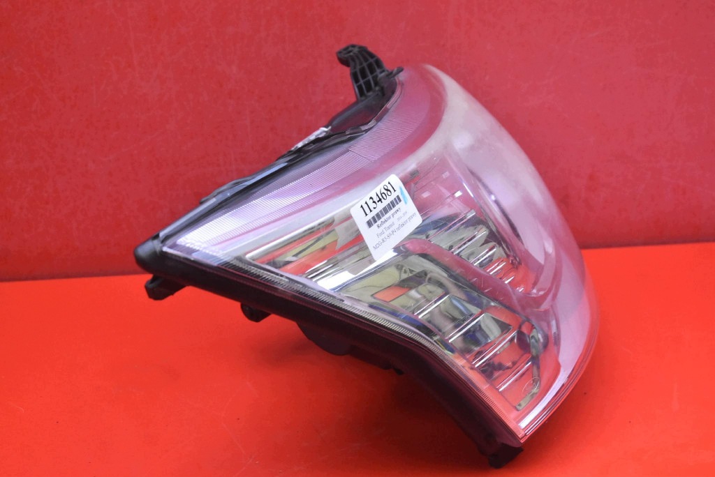 REFLEKTOR right light front EU BK31-13D152-BE FORD TRANSIT MK8 14-19