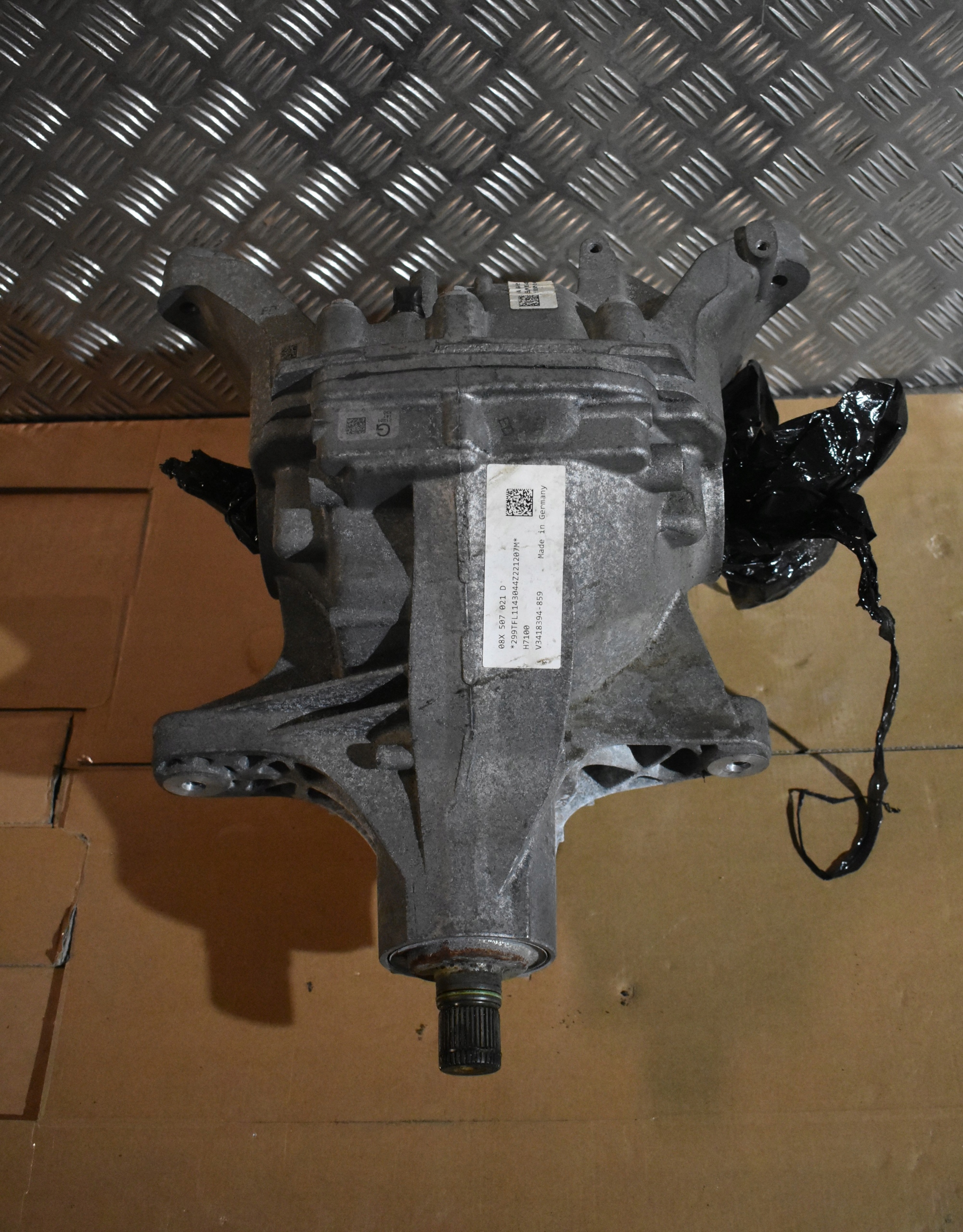 IDEALNY diff differential differential rear PORSCHE PANAMERA 971 22R. 1