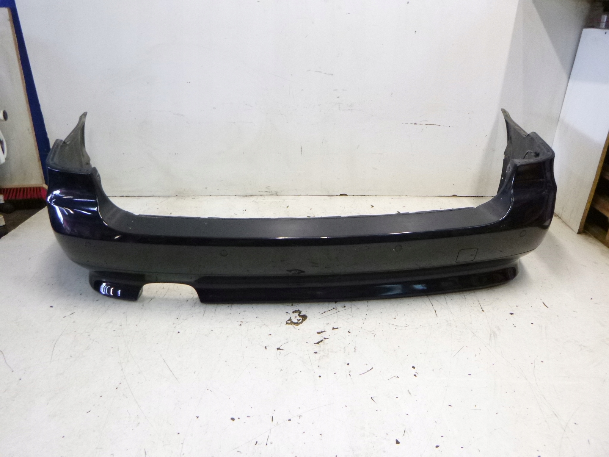 Stoßstange hinten heck BMW E61 668/9 05r.