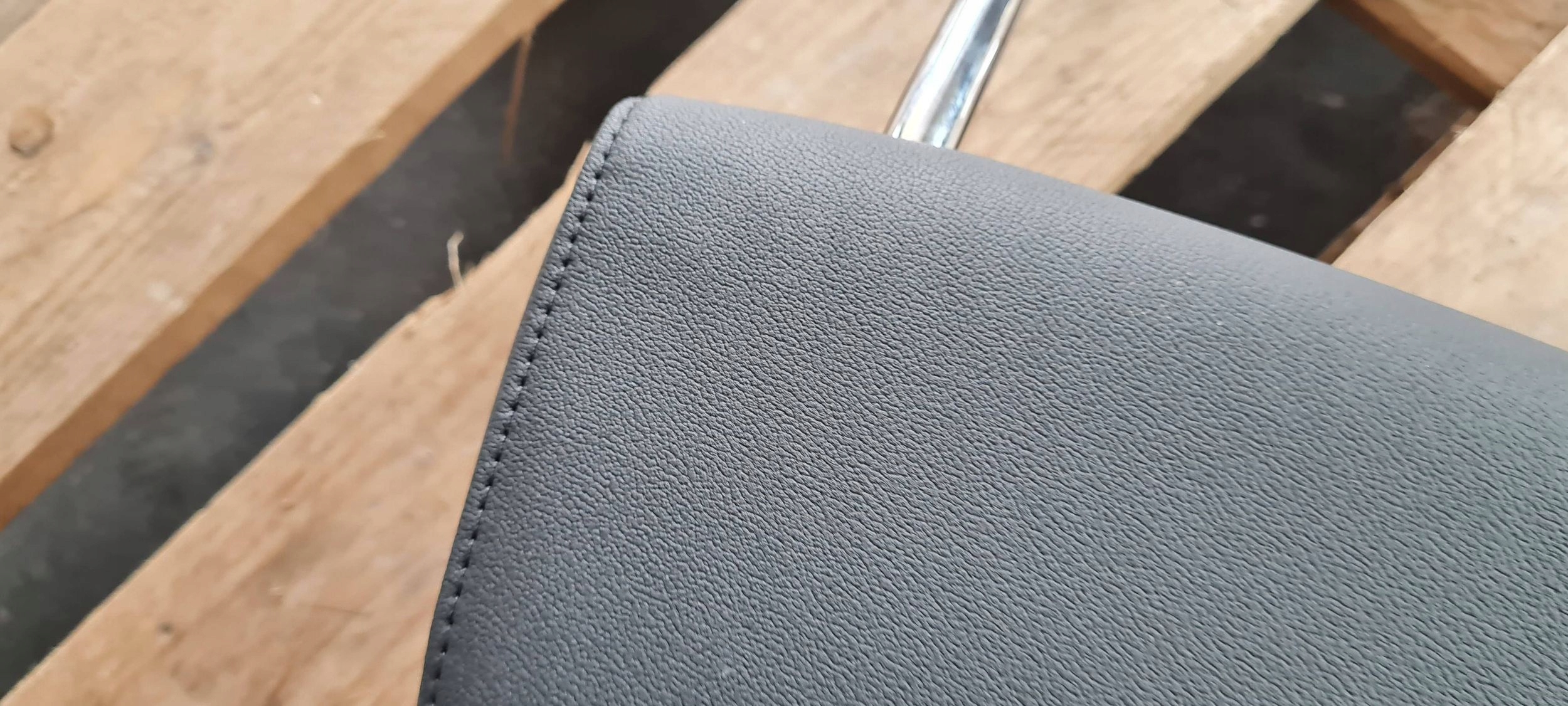 A6 C8 4K rest seat right front leather SKORZANY 4K0881904C