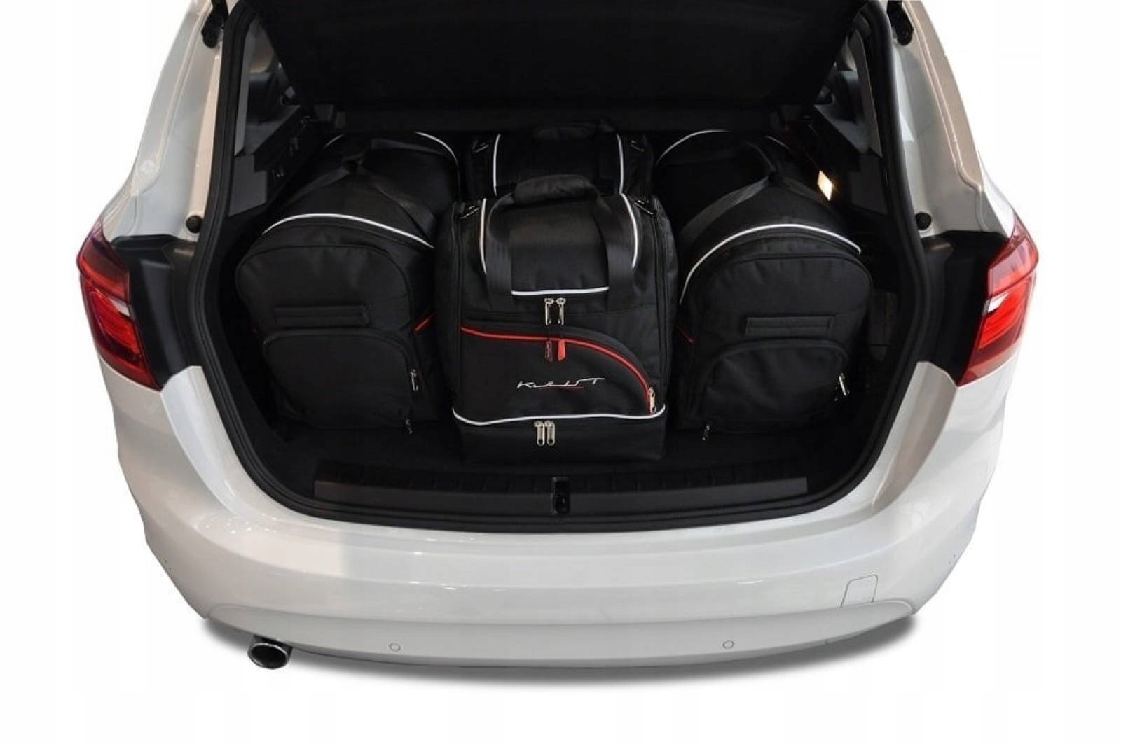 J&j Automotive Sada 4ks cestovných tašiek Sport pre Bmw 2 Active Tourer 20