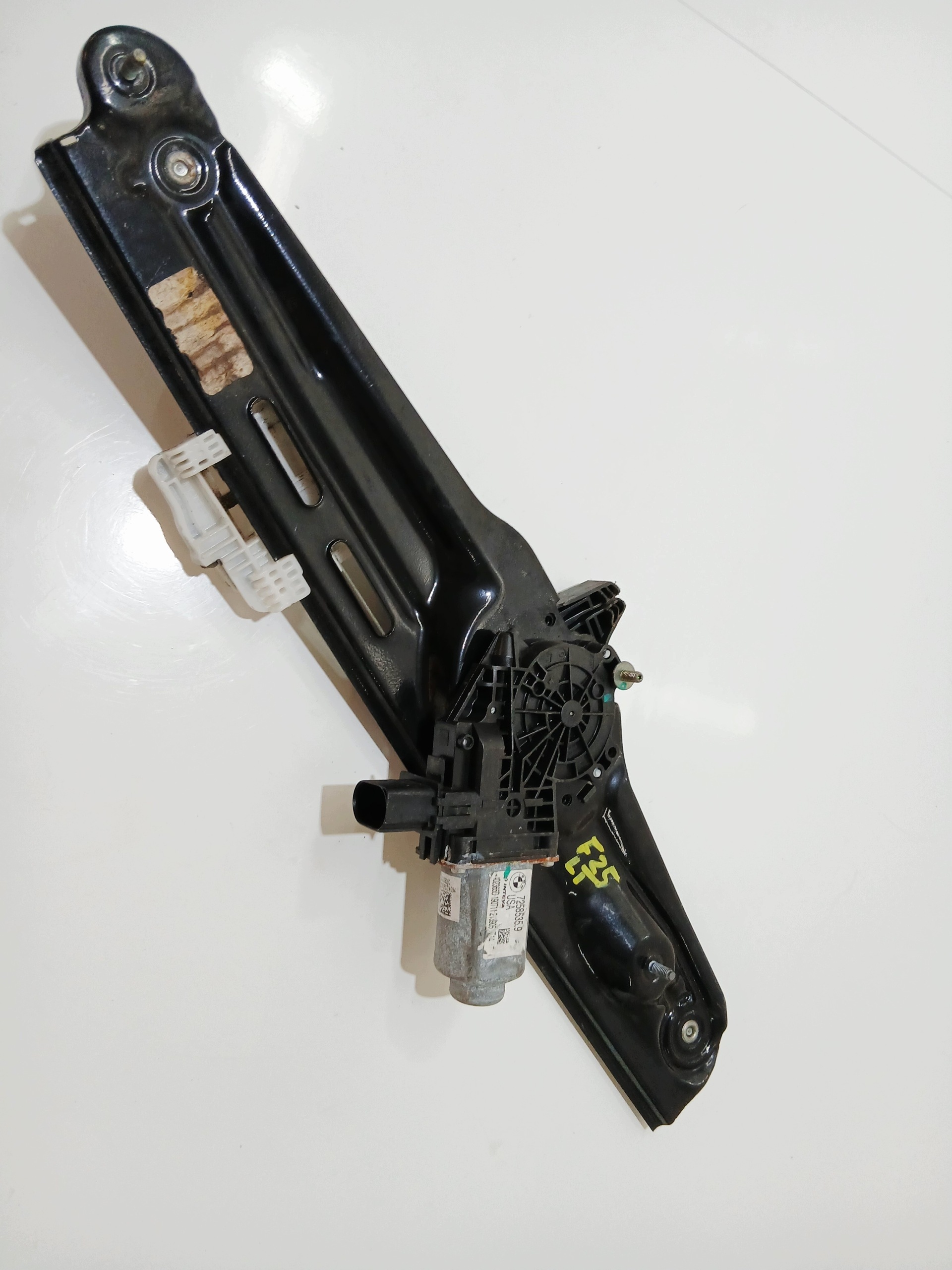 window regulator left rear part BMW X3 F25 7258535