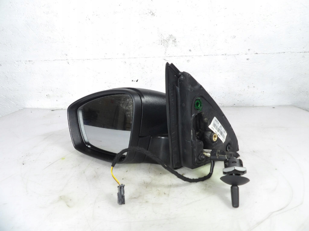 SKODA RAPID mirror left manually 5JB857407H