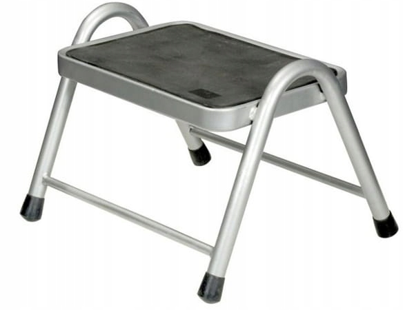 Stopien wejsciowy solidny schodek Brunner Turismus