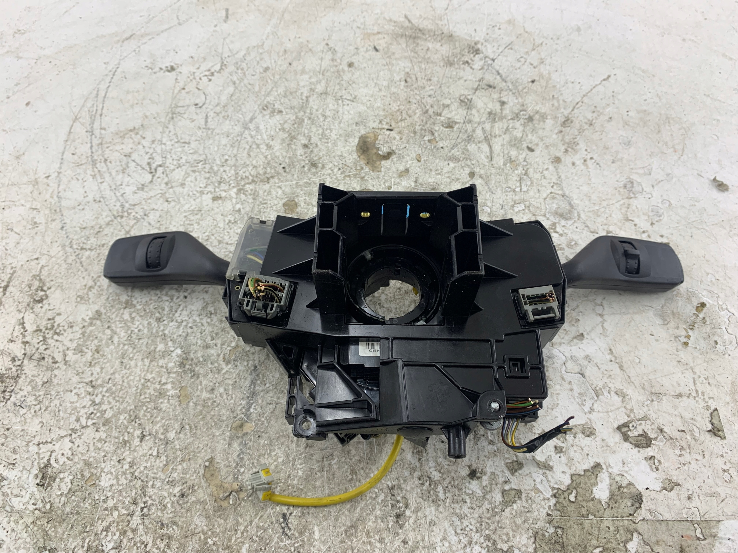 FORD FOCUS MK2 commande levier commodo sous volant 4M5T14A664AB