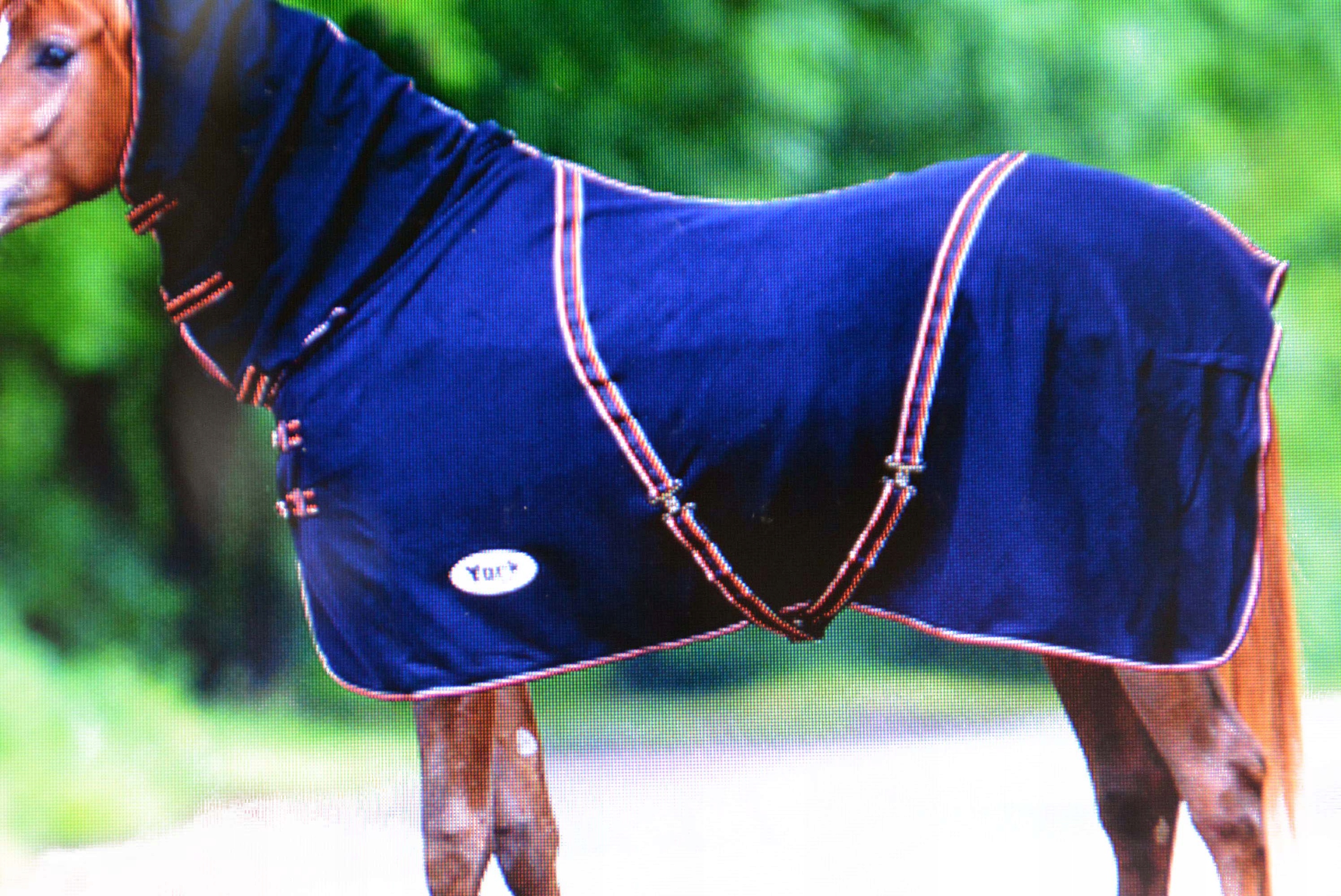 DERKA POLAROWA Z KAPTUREM 145CM Z PASAMI Kod producenta 9842911