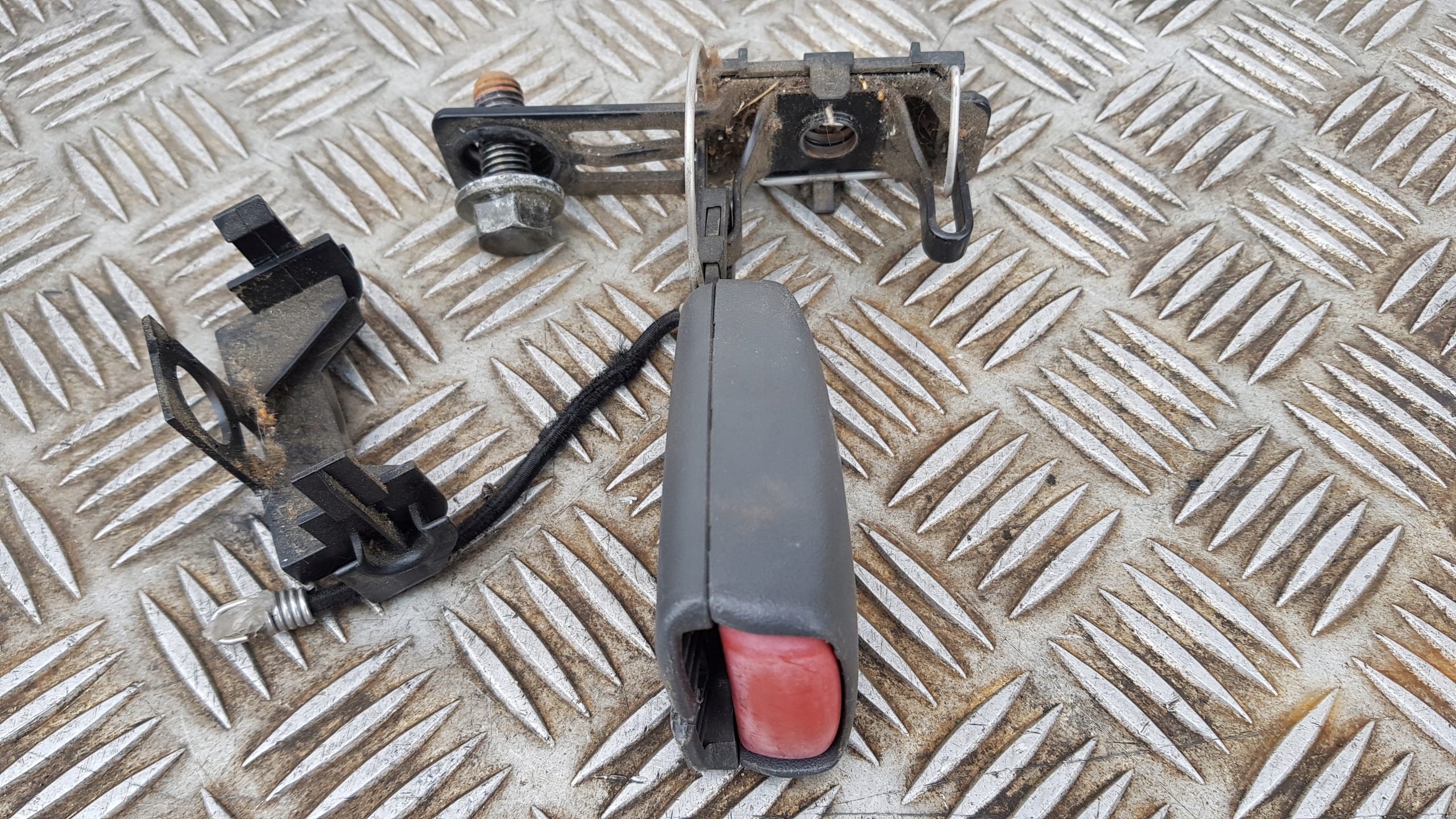 VOLVO V70 SPINKA supports safety right rear part