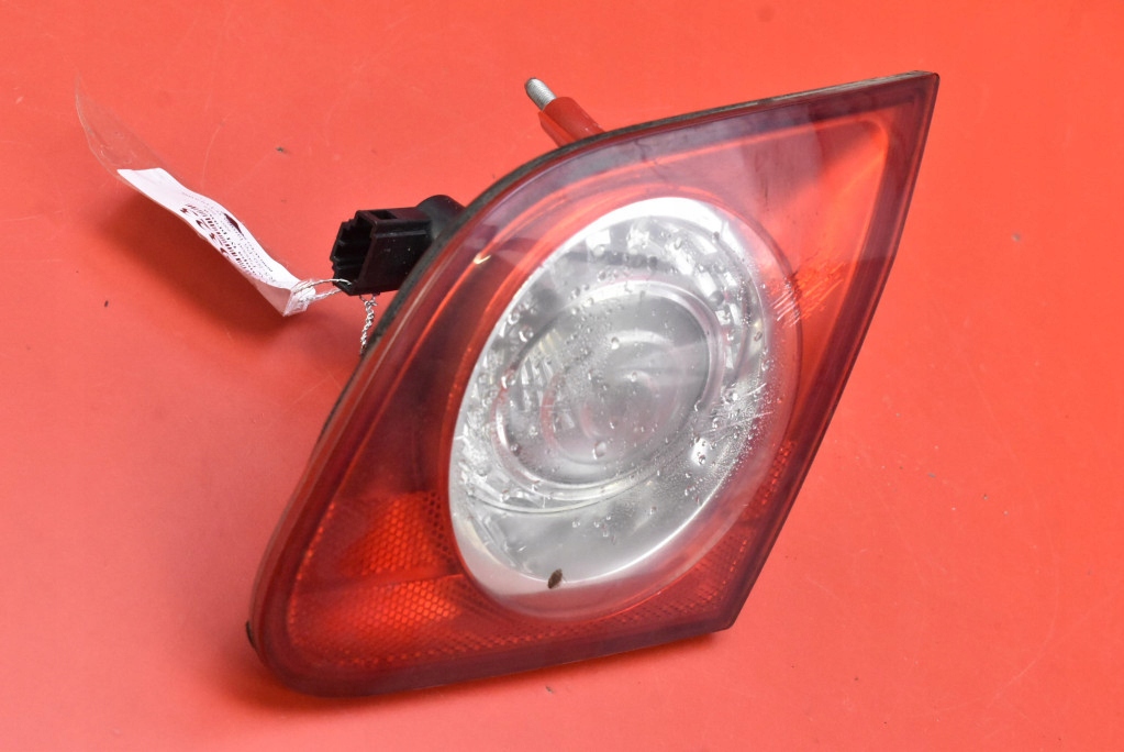 light right rear part rear 3C5945094E VW PASSAT B6 sedan 05-10