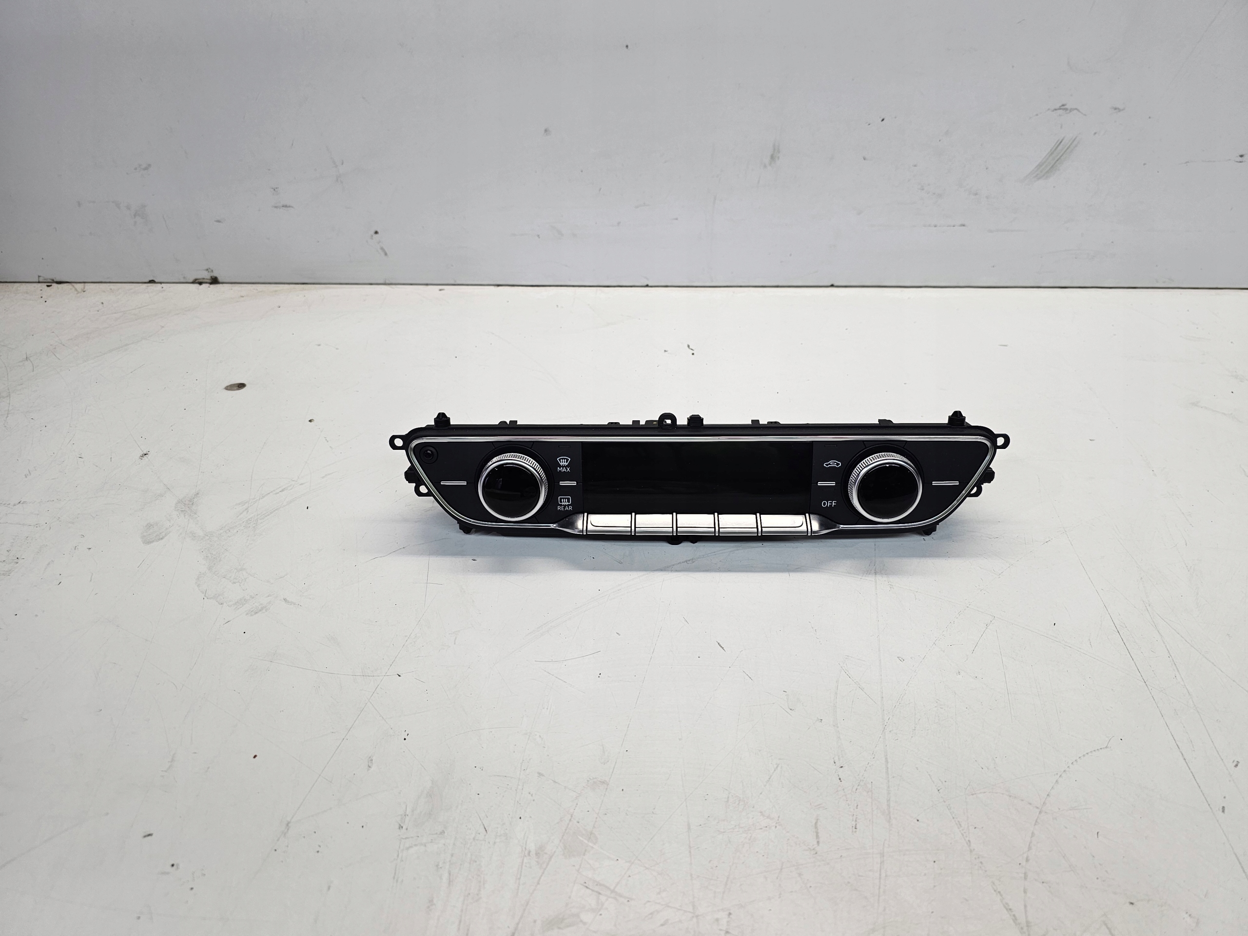PANEL KLIMATRONIK AUDI A4 B9 A5 8W 8W0820043F