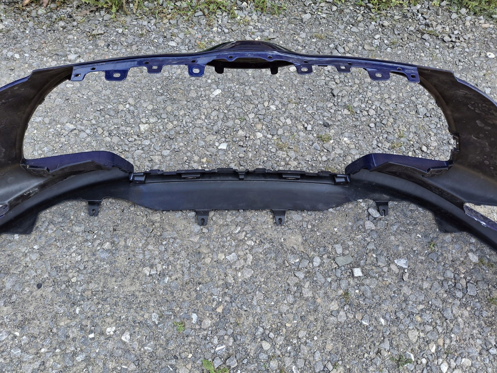 Frontstoßstange TOYOTA YARIS IV 2020R->