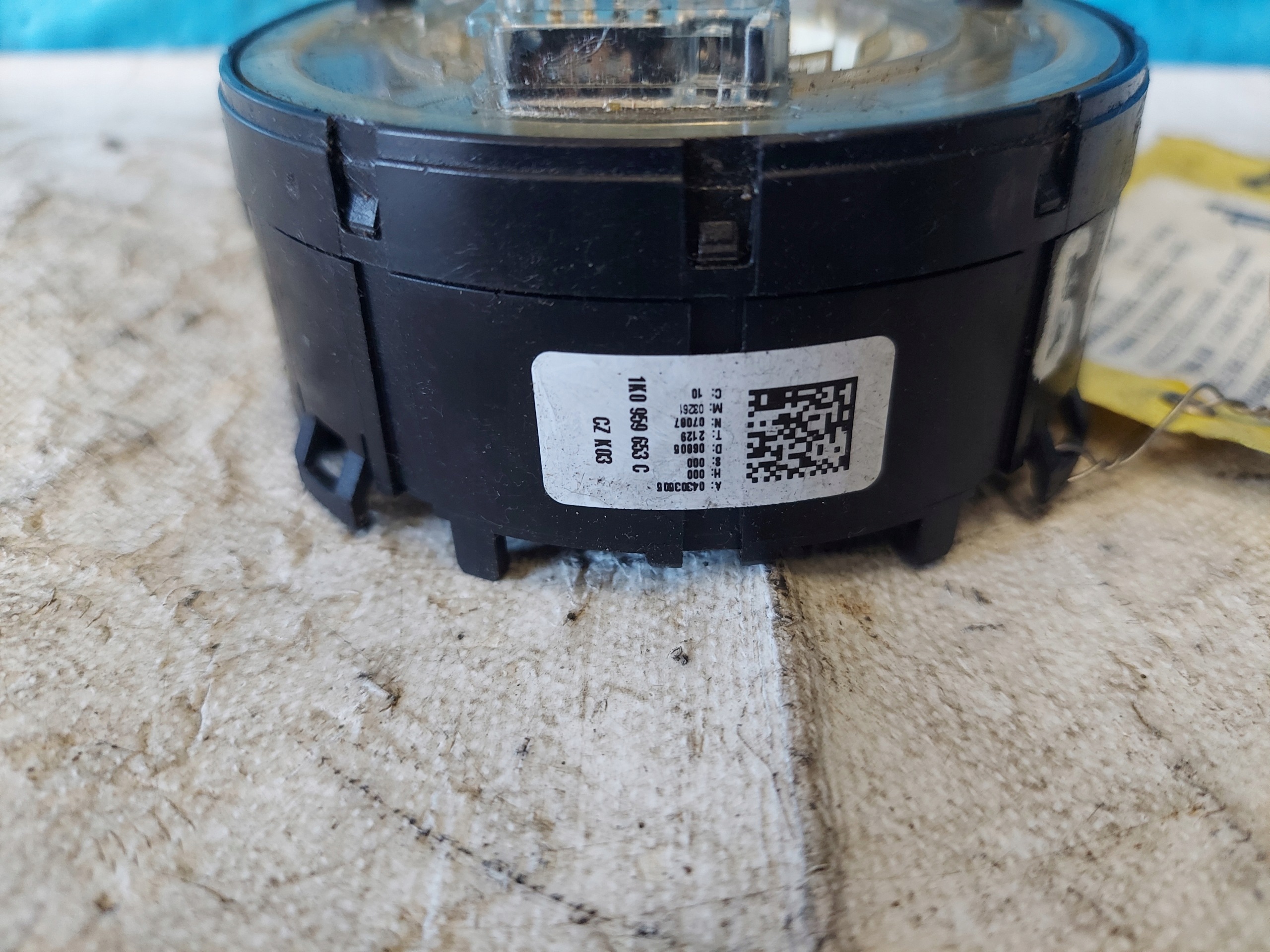 ring airbag VW TOURAN and 1k0959653C