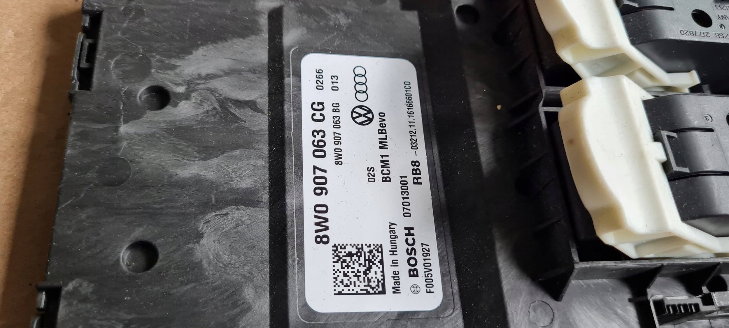 S4 B9 8W A4 module control unit KOMFORTU WTYCZKI 8W0907063CG A5 8W S5