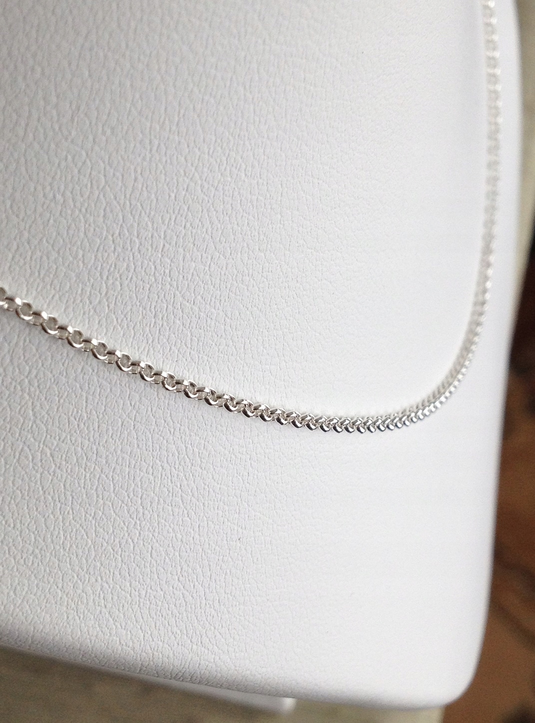 Łańcuszek srebrny 925 cudowny medalik Matka Boska (na PREZENT / Komunia) Okazja chrzest/komunia