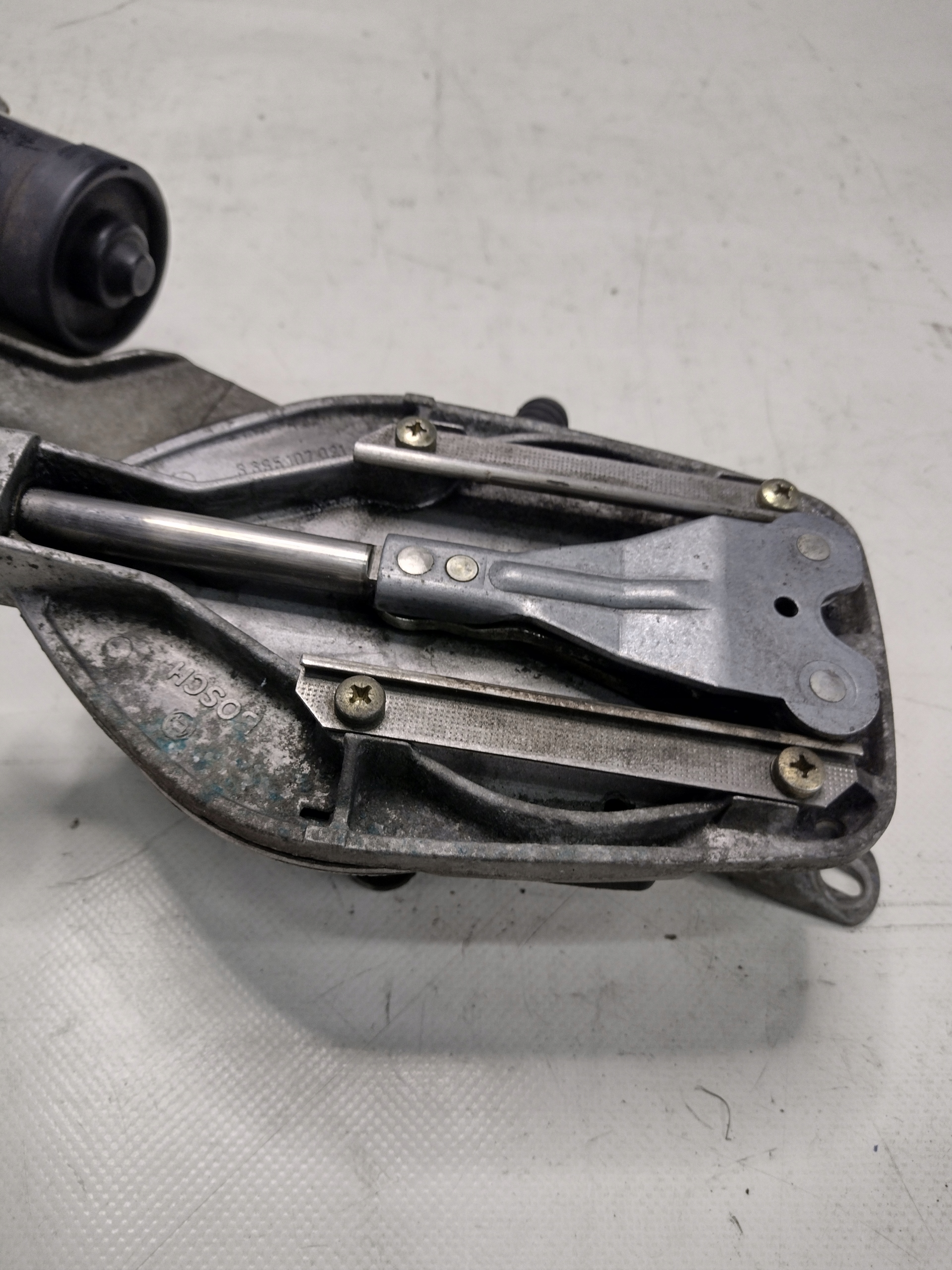 wiper mechanism front Mercedes w210 2108201542