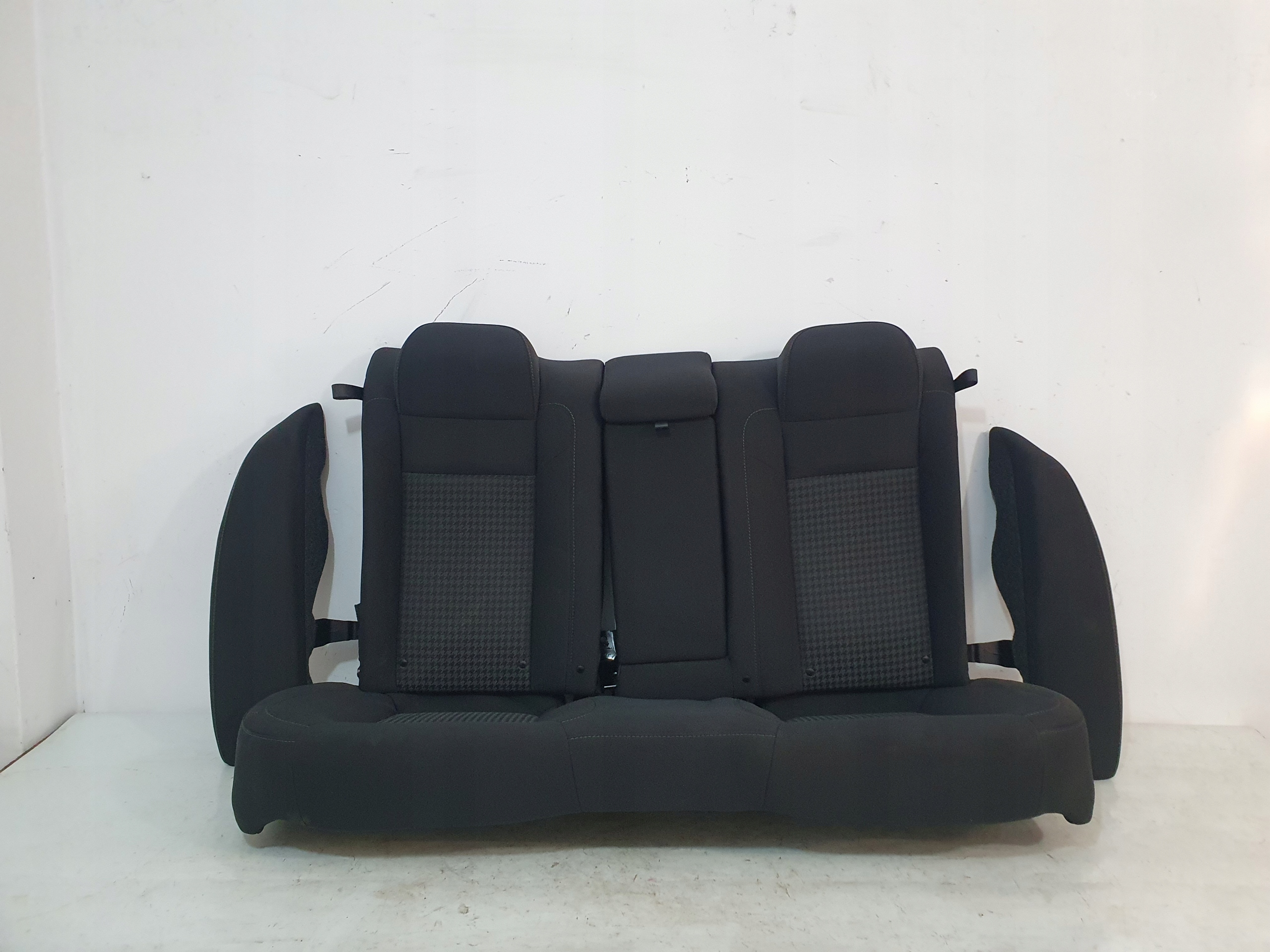 DODGE CHARGER LIFT 15- Sitz heck hinten Sitz