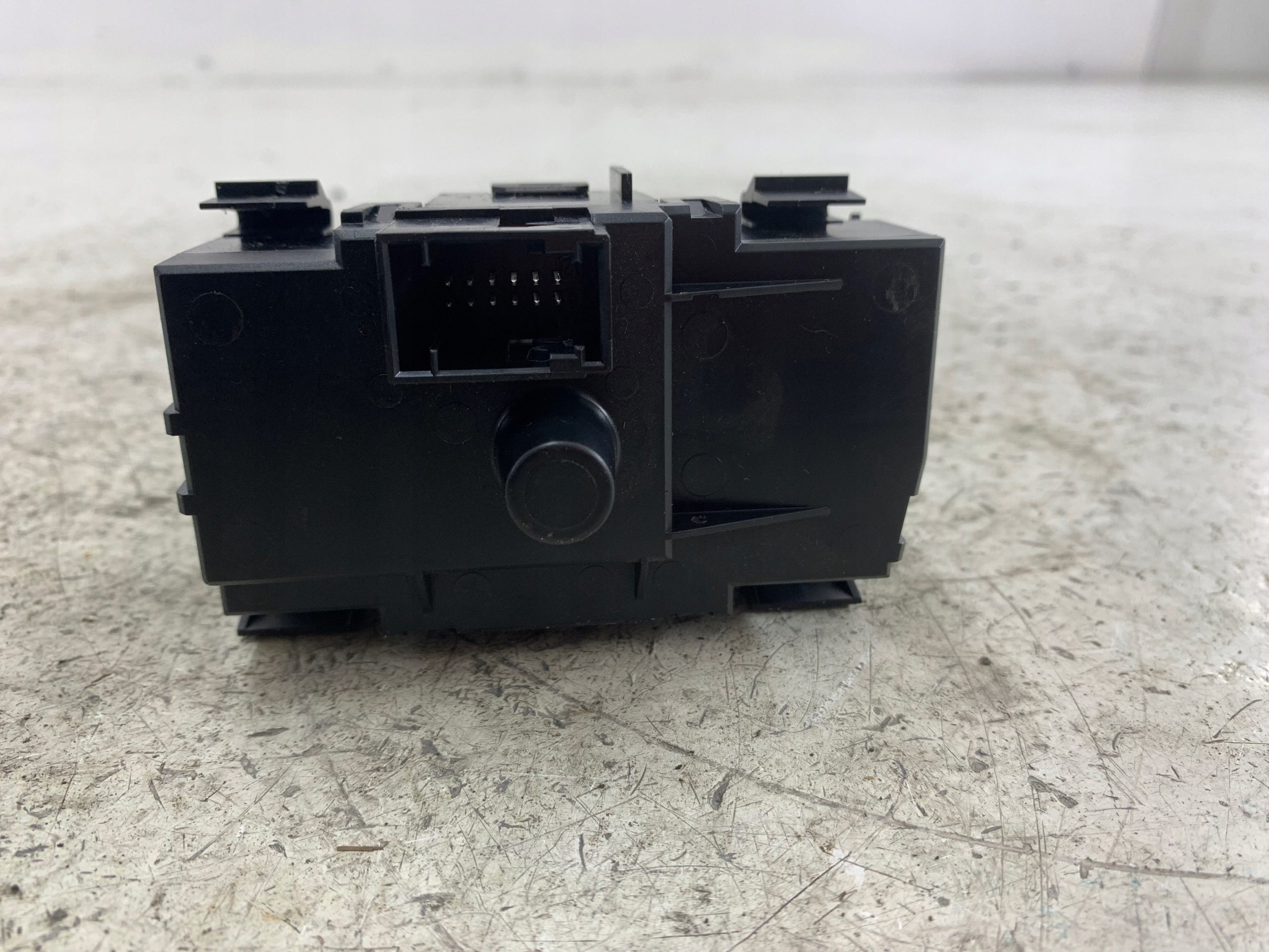 BMW E81 E87 light switch 6932794