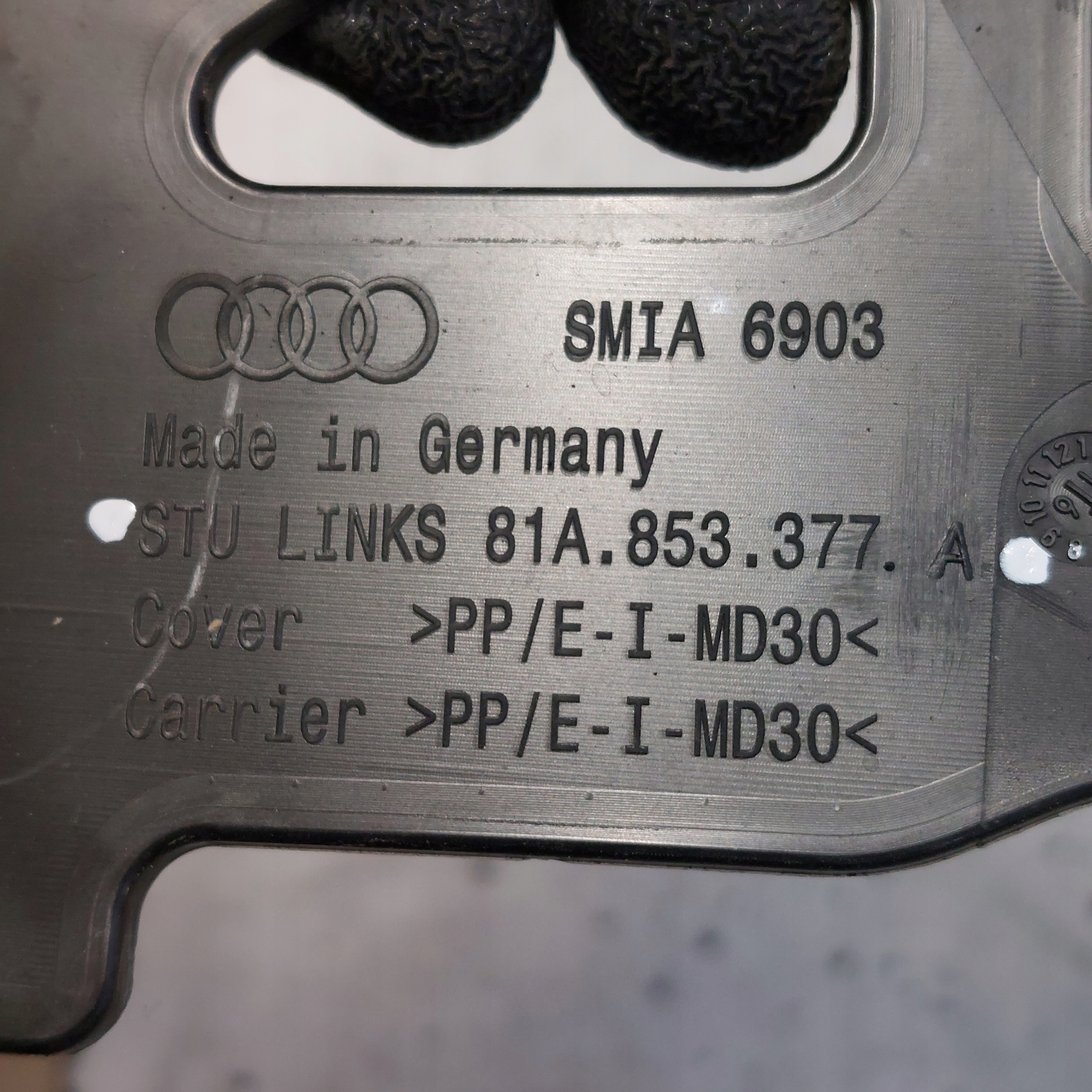 Audi Q2 воздухозаборник жалюзи заднего левая правая