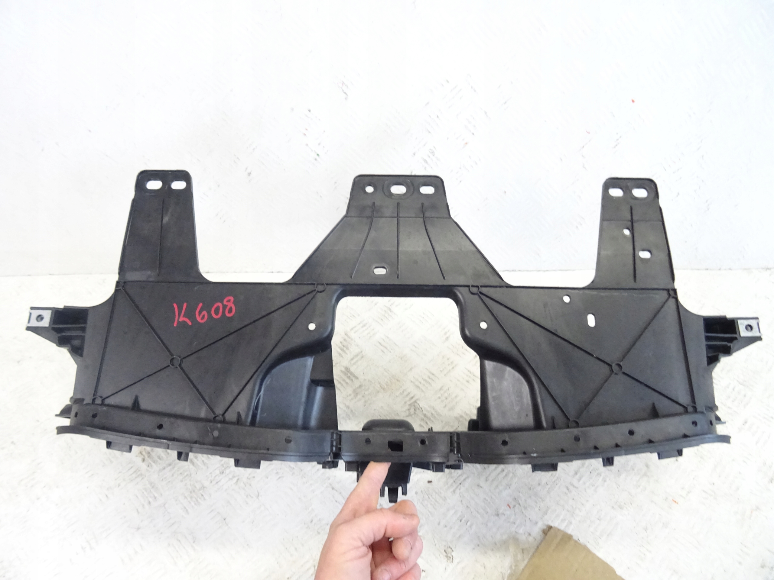 front upper panel grille front front BMW 4 G26 51747933372