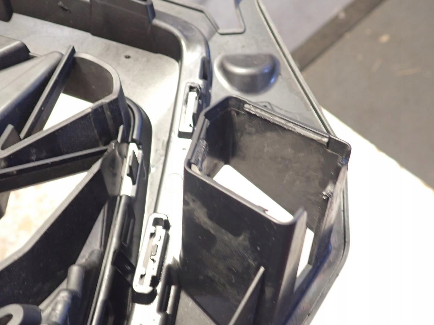 Grill SEAT ATECA LIFT 2020- 575853654P
