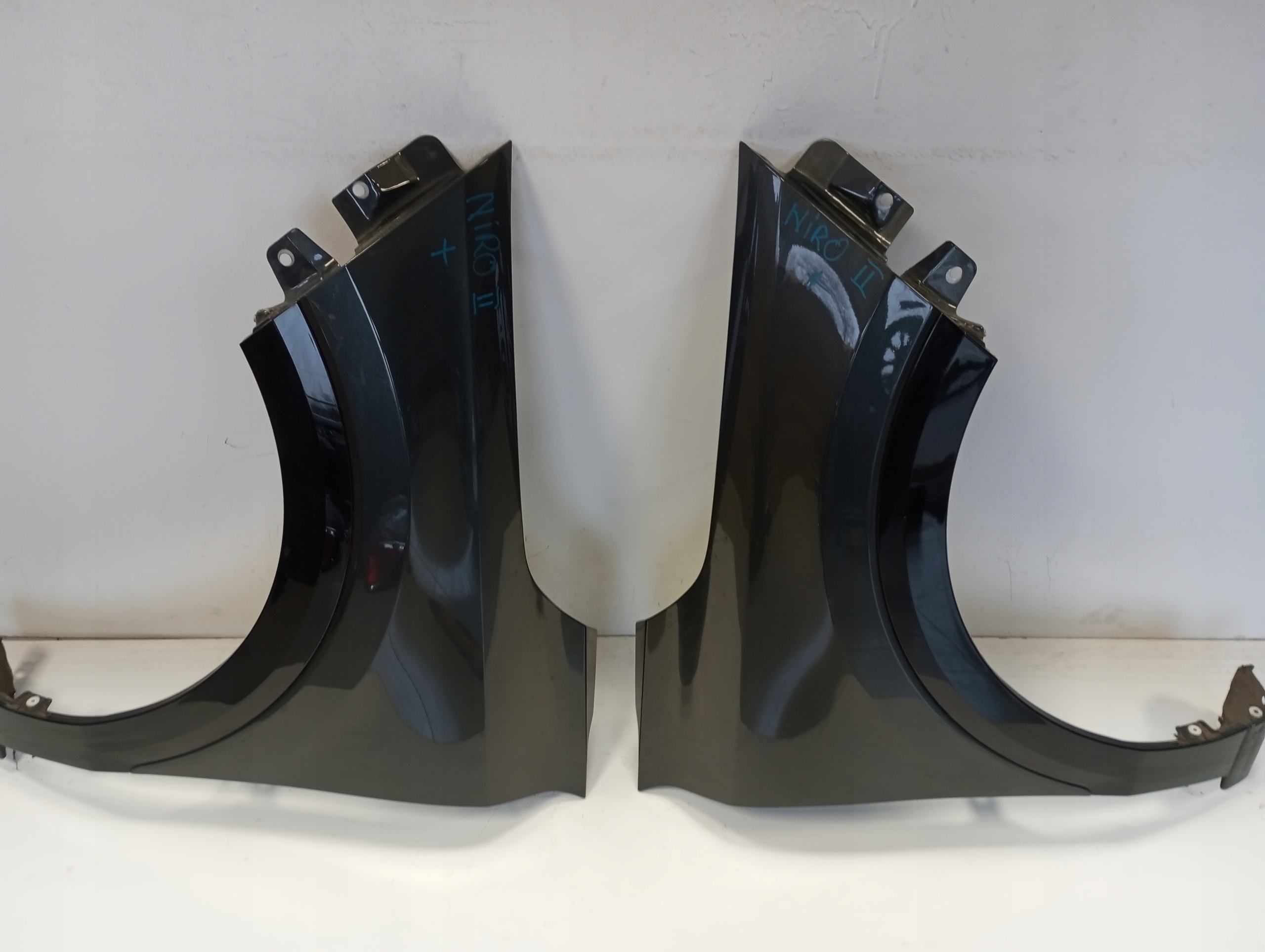 fender right left KIA NIRO II