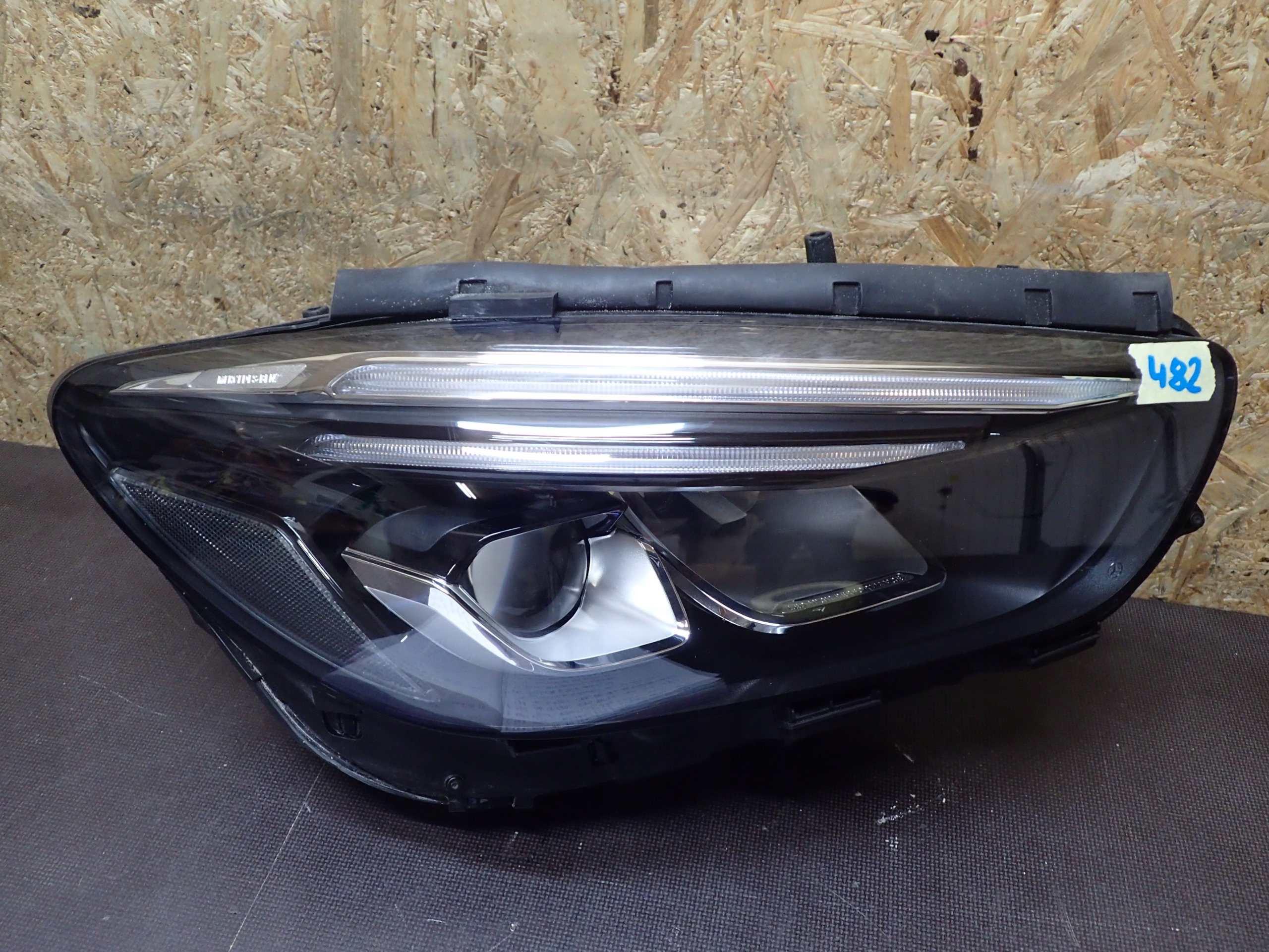 LIGHT FRONT RIGHT MERCEDES B KLASA W247 FULL LED