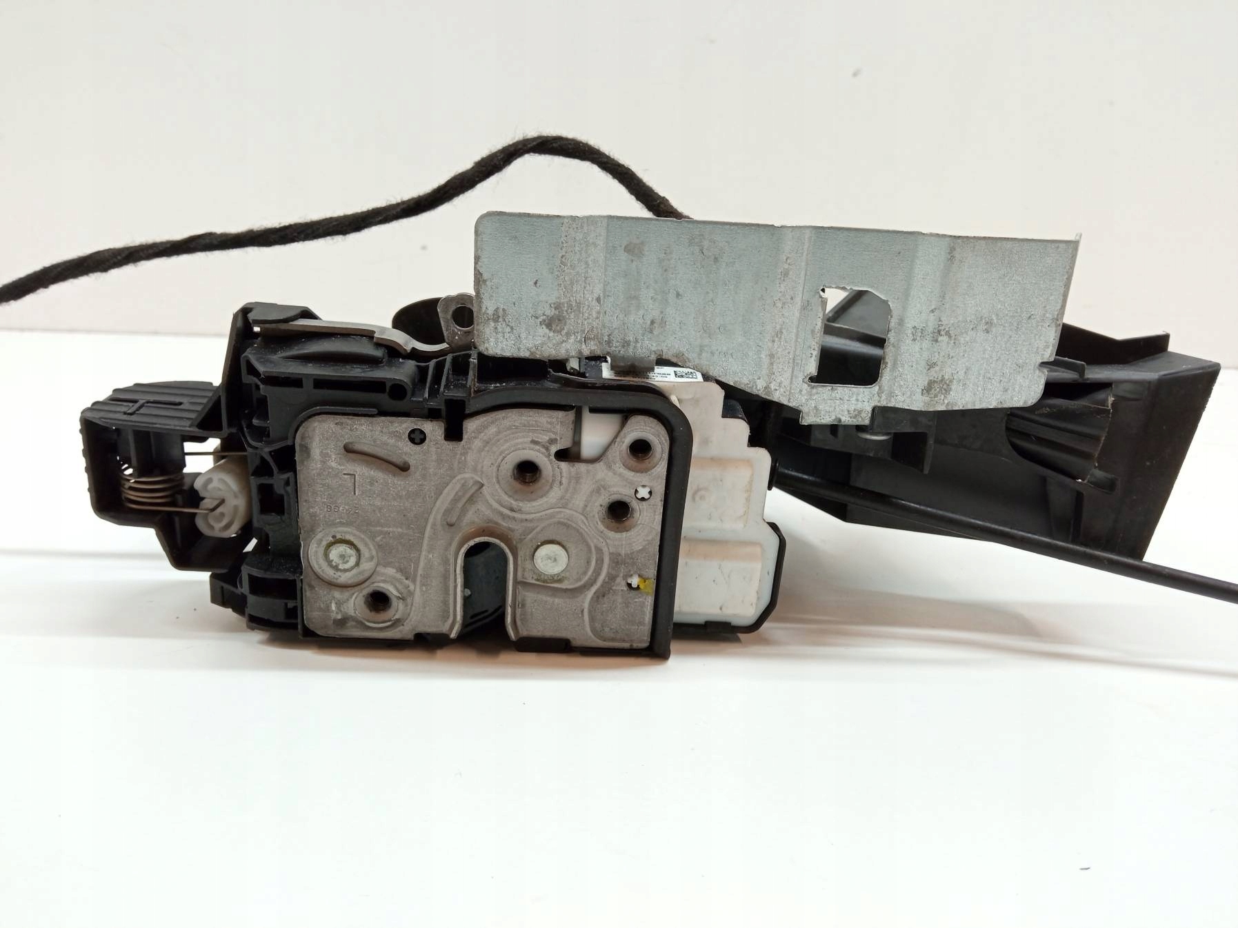lock door left front 31349894 Volvo XC 90 II (2015- )