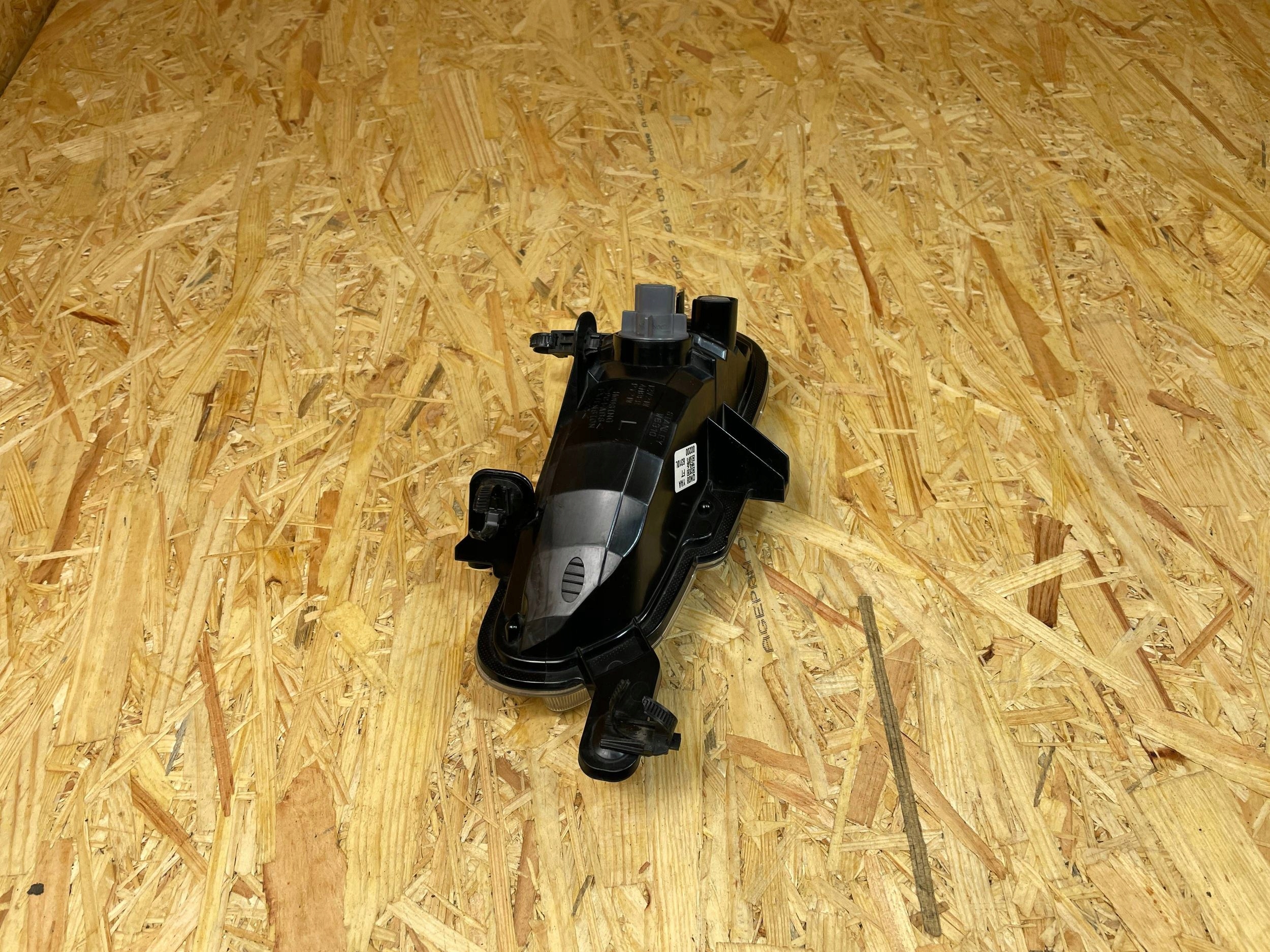 ГАЛОГЕН решетка радиатора передний левый suzuki SX4 S-CROSS II 2021-