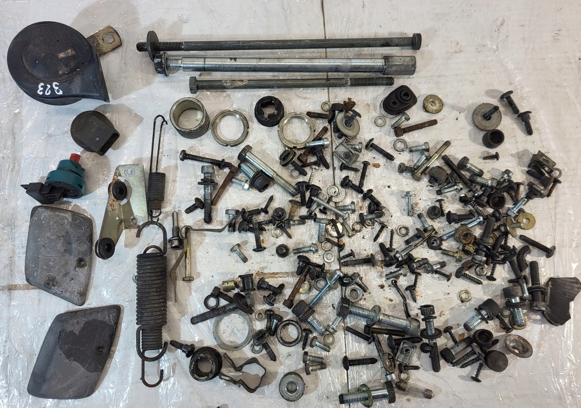 Śruby demontażowe Piaggio X9 125 1998-2005r