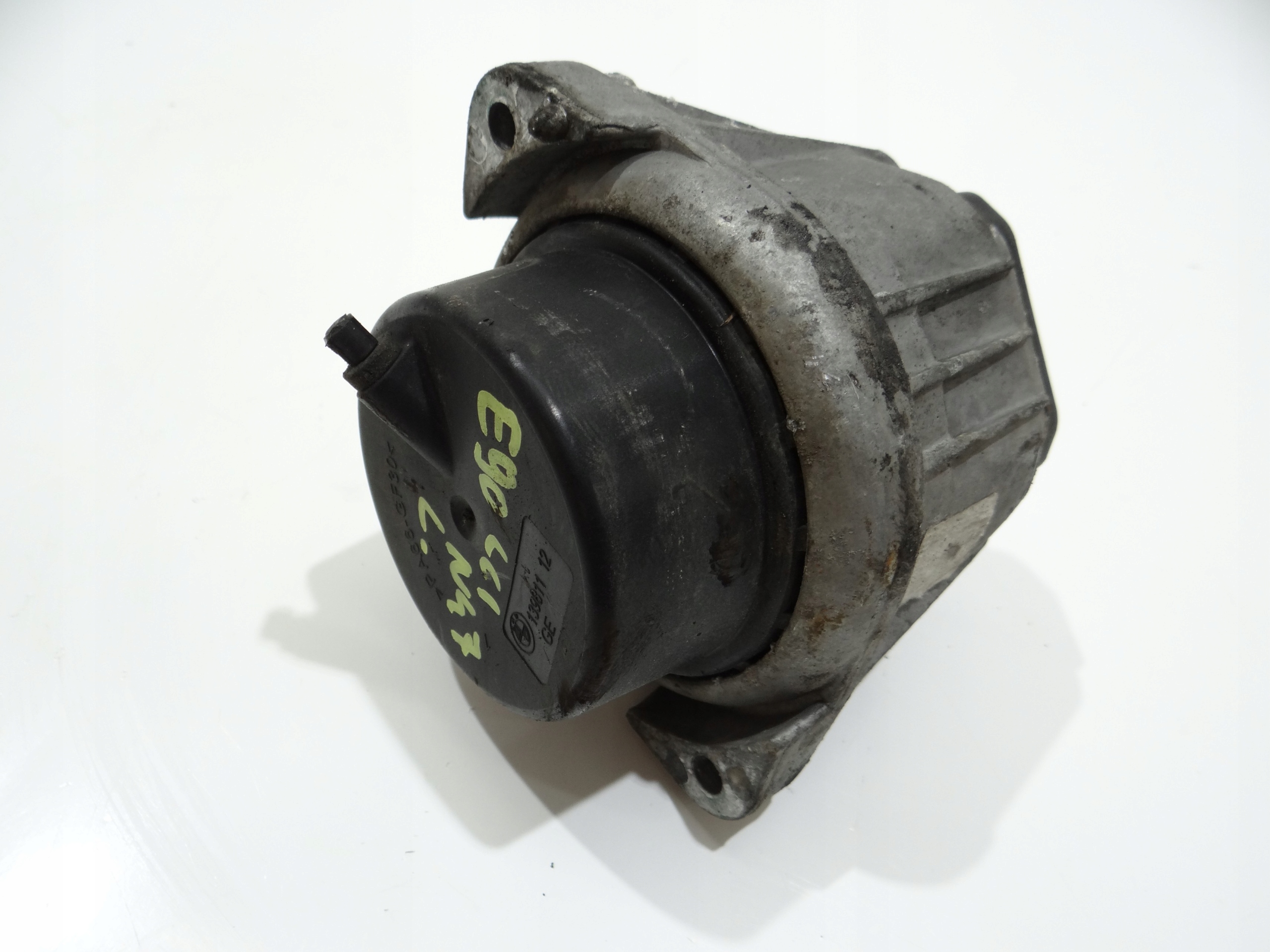 engine mount left BMW E90 LCI N47